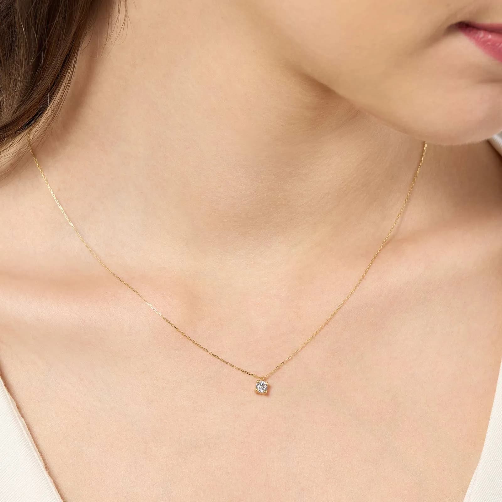 Halsband 18k guld med 4mm Kubisk Zirkonia 3