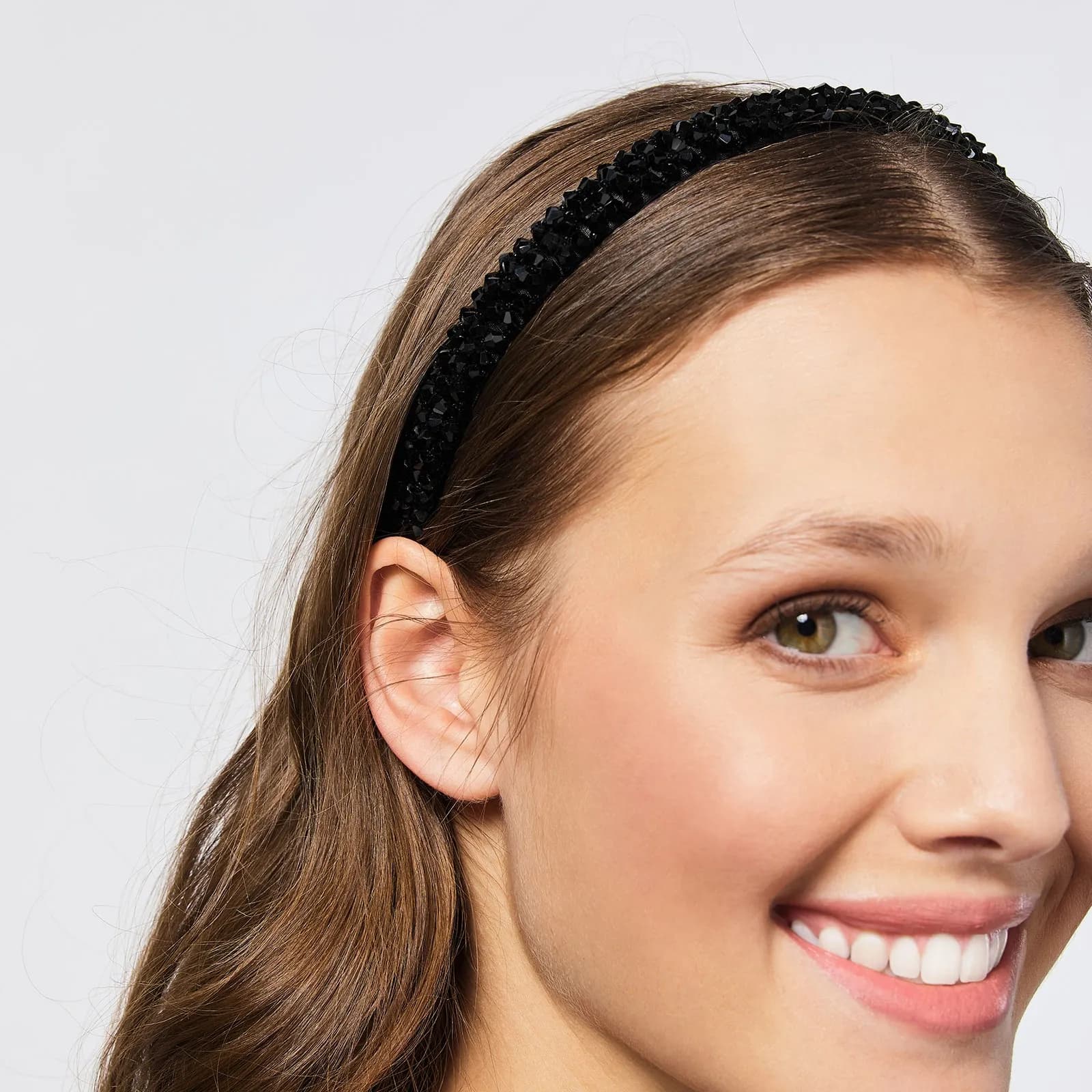 Diadem med svarta stenar 3