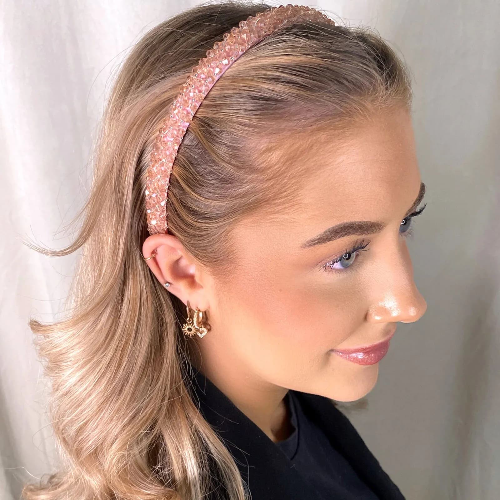 Diadem med rosa stenar 2