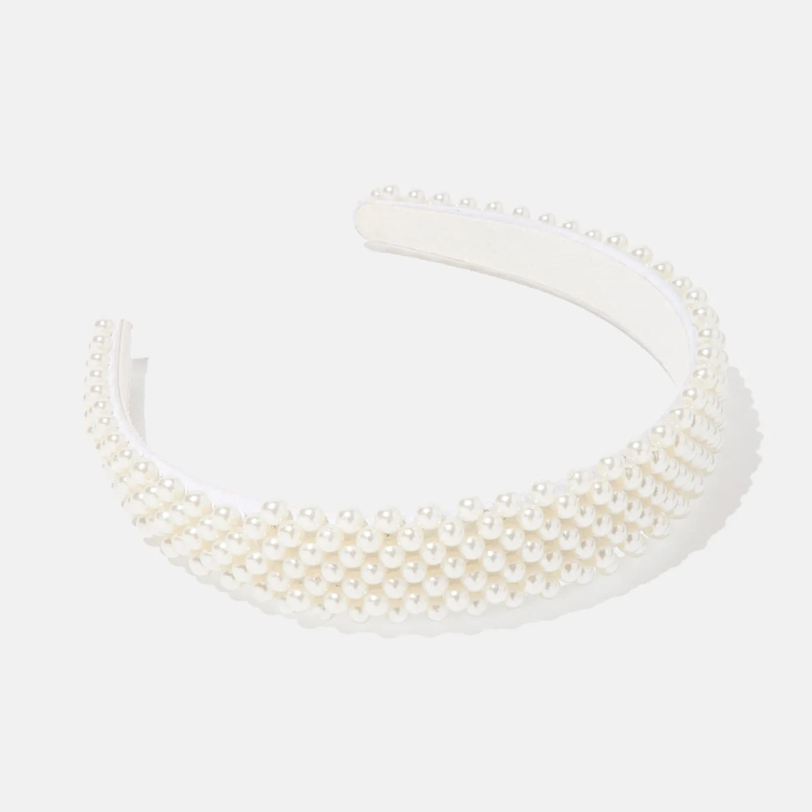 Diadem, vita pärlor