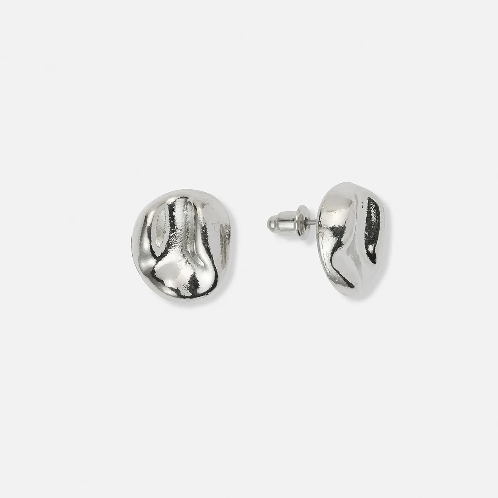 Silverfärgade örhängen, ojämn platta - 15 mm