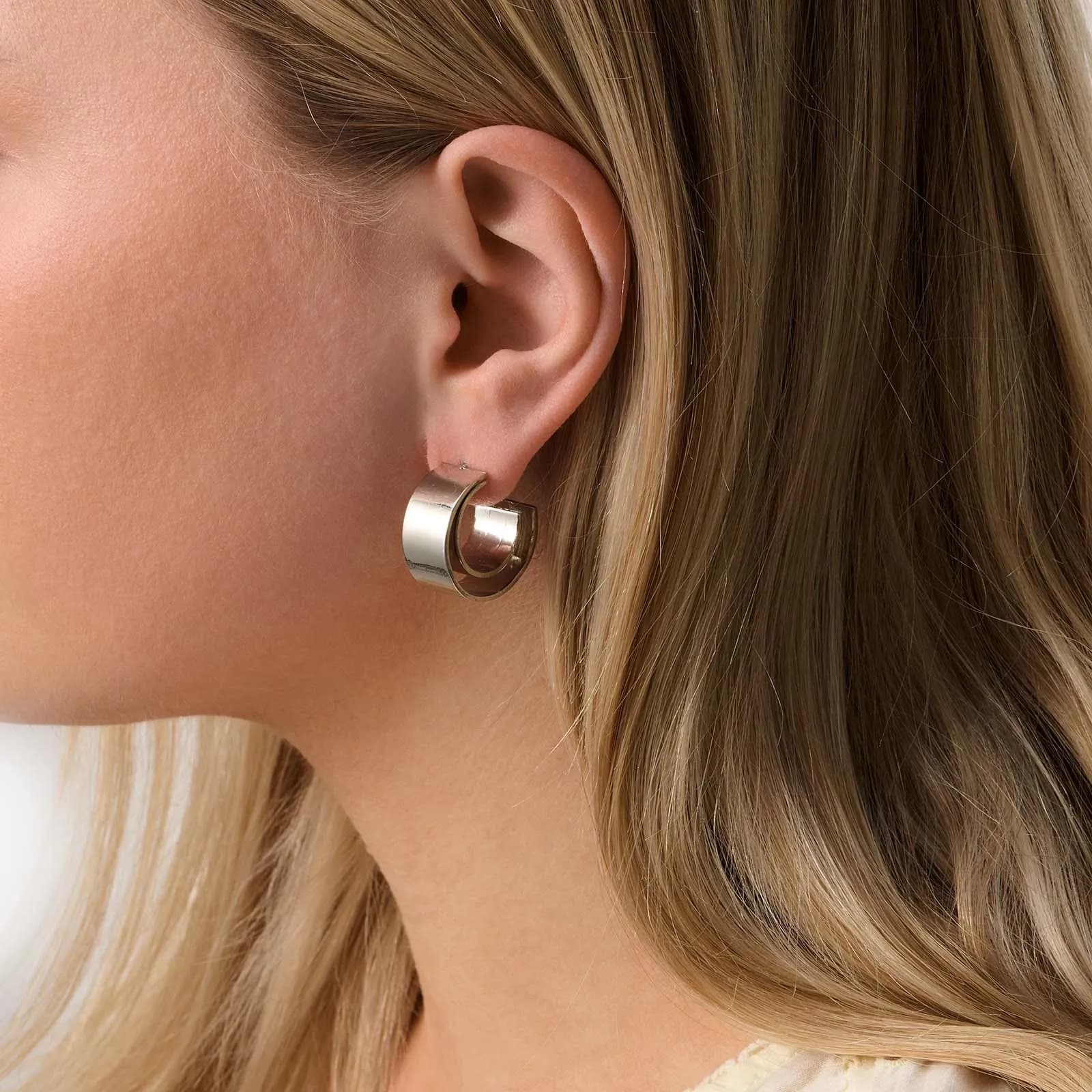 Silverfärgade örhängen, hoops i två lager - 22 mm 2