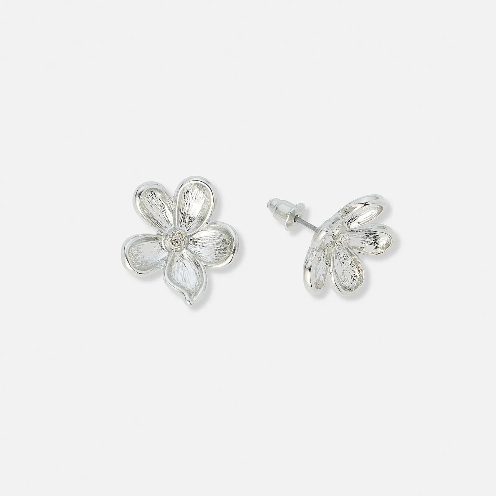 Silverfärgade örhängen blomma - 20 mm