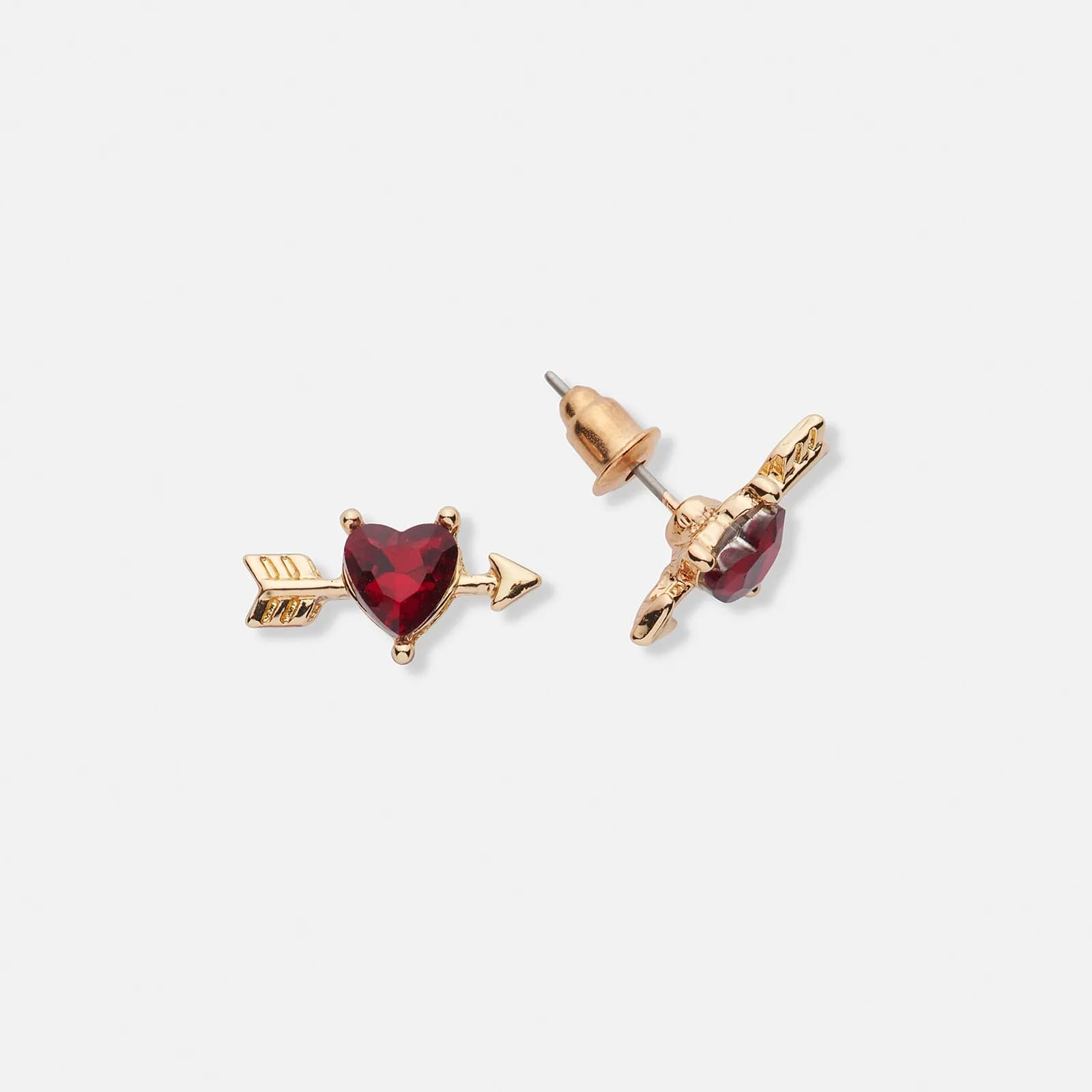 Guldfärgade studs, rött hjärta med pil - 10mm