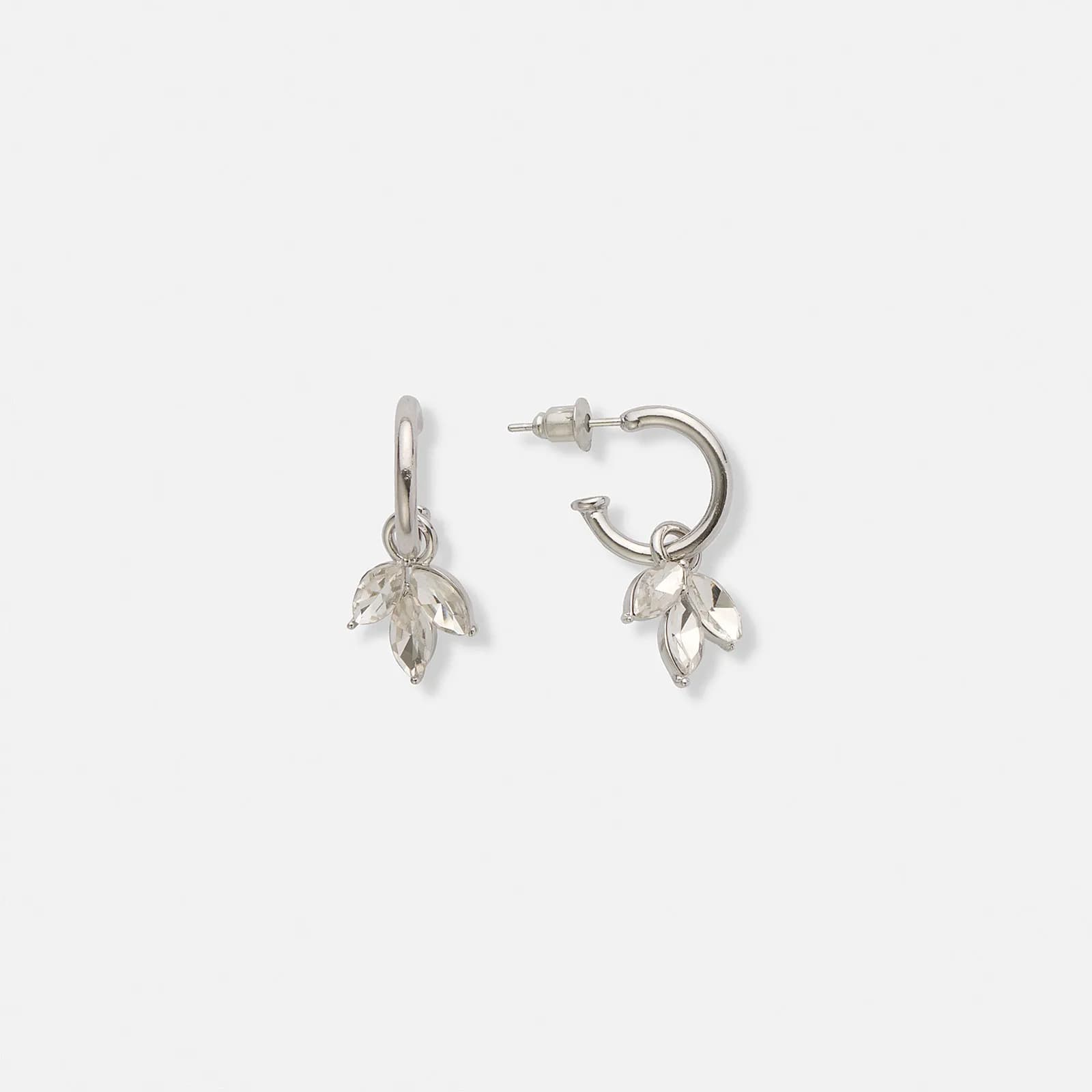 Silverfärgade örhängen, hängande blad med glasstenar - 2,5 cm