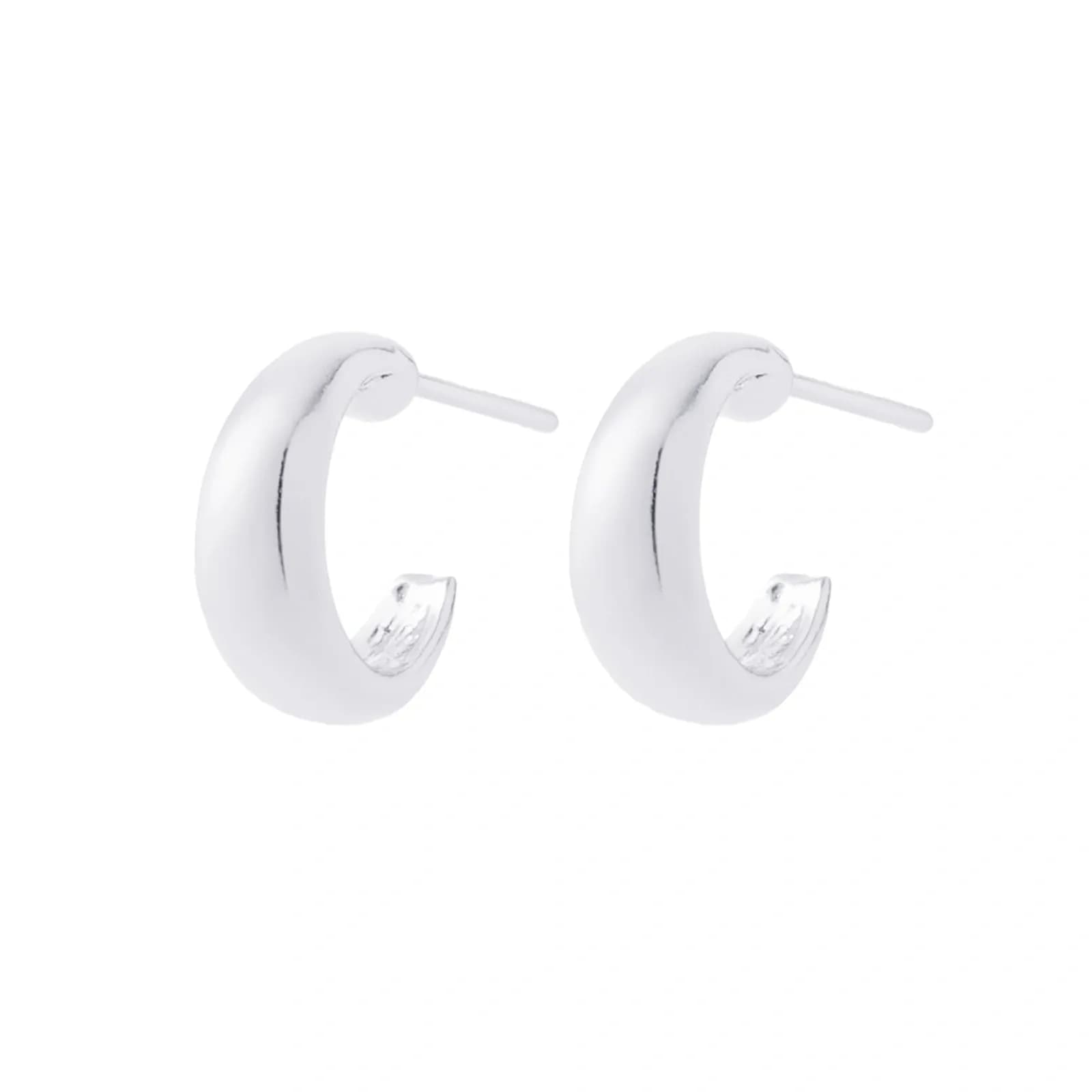 Silverfärgade örhängen, små chunky creoler – 1 cm 3