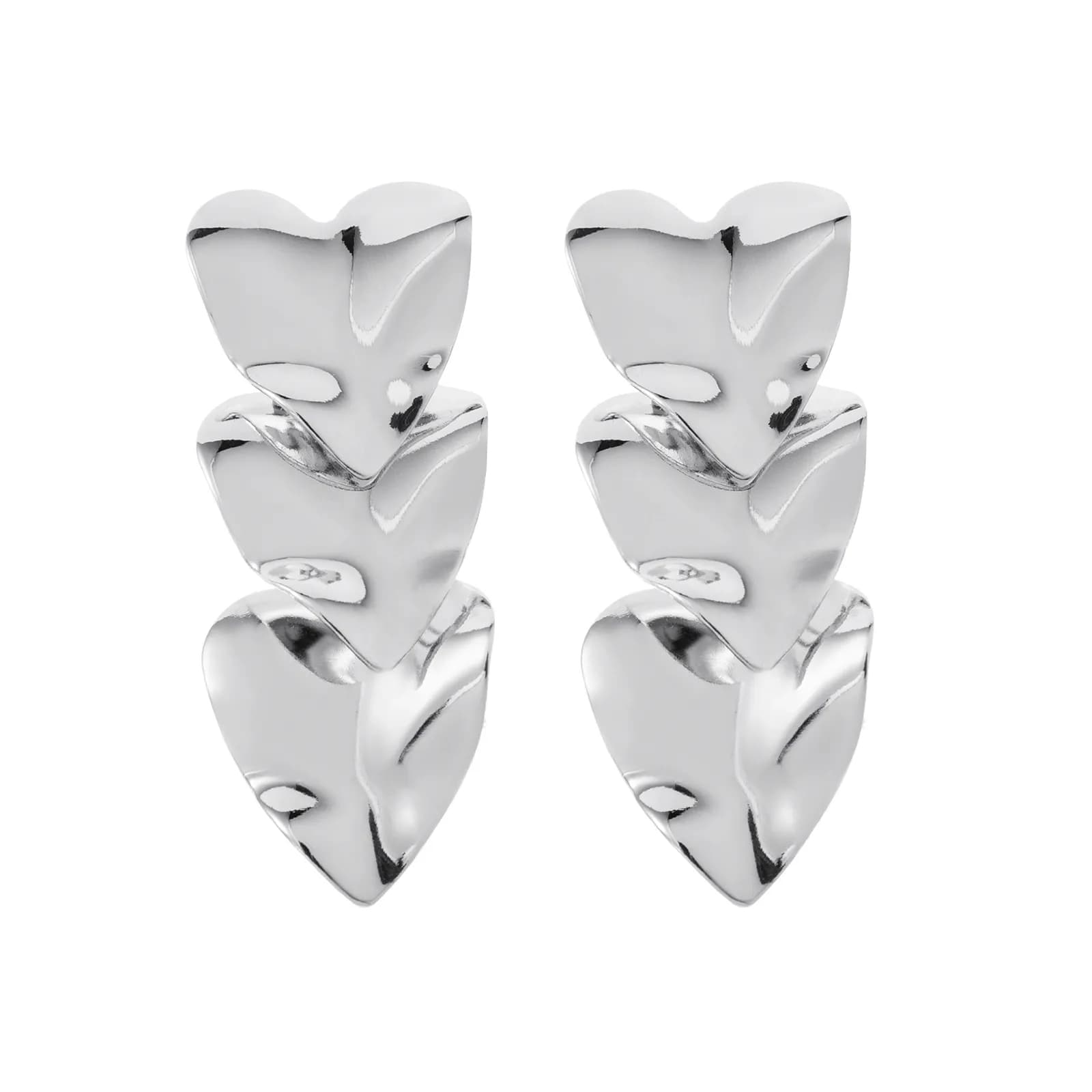 Silverfärgade örhängen, tre hängande hjärtan - 2,2x5 cm