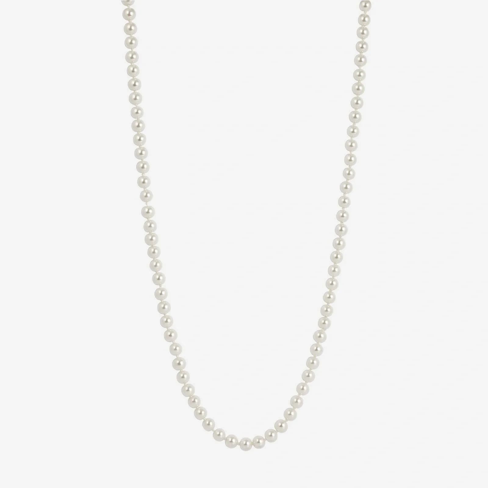 Pärlhalsband - vita pärlor, 120 cm.