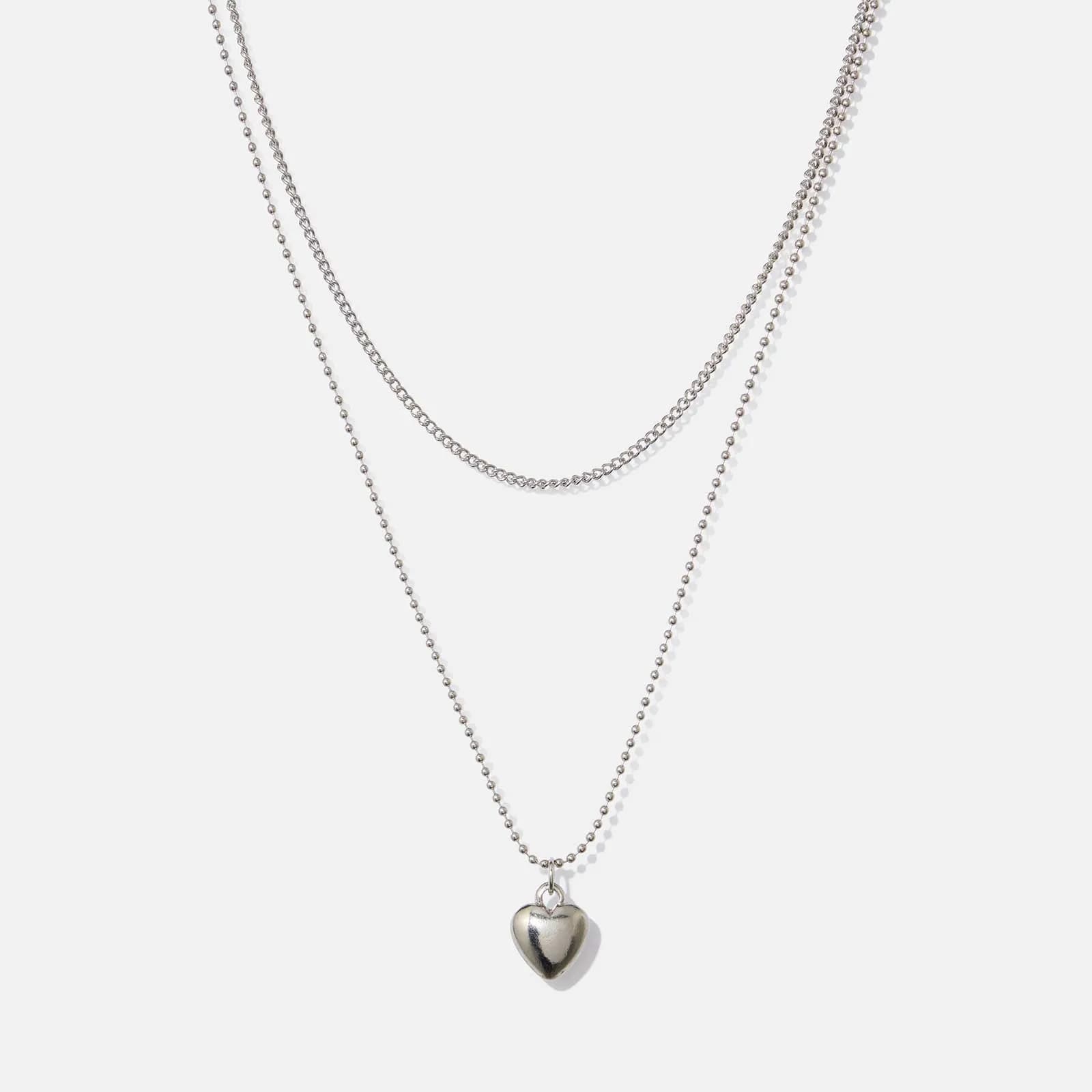 Silverfärgat halsband - två rader & hjärta 1