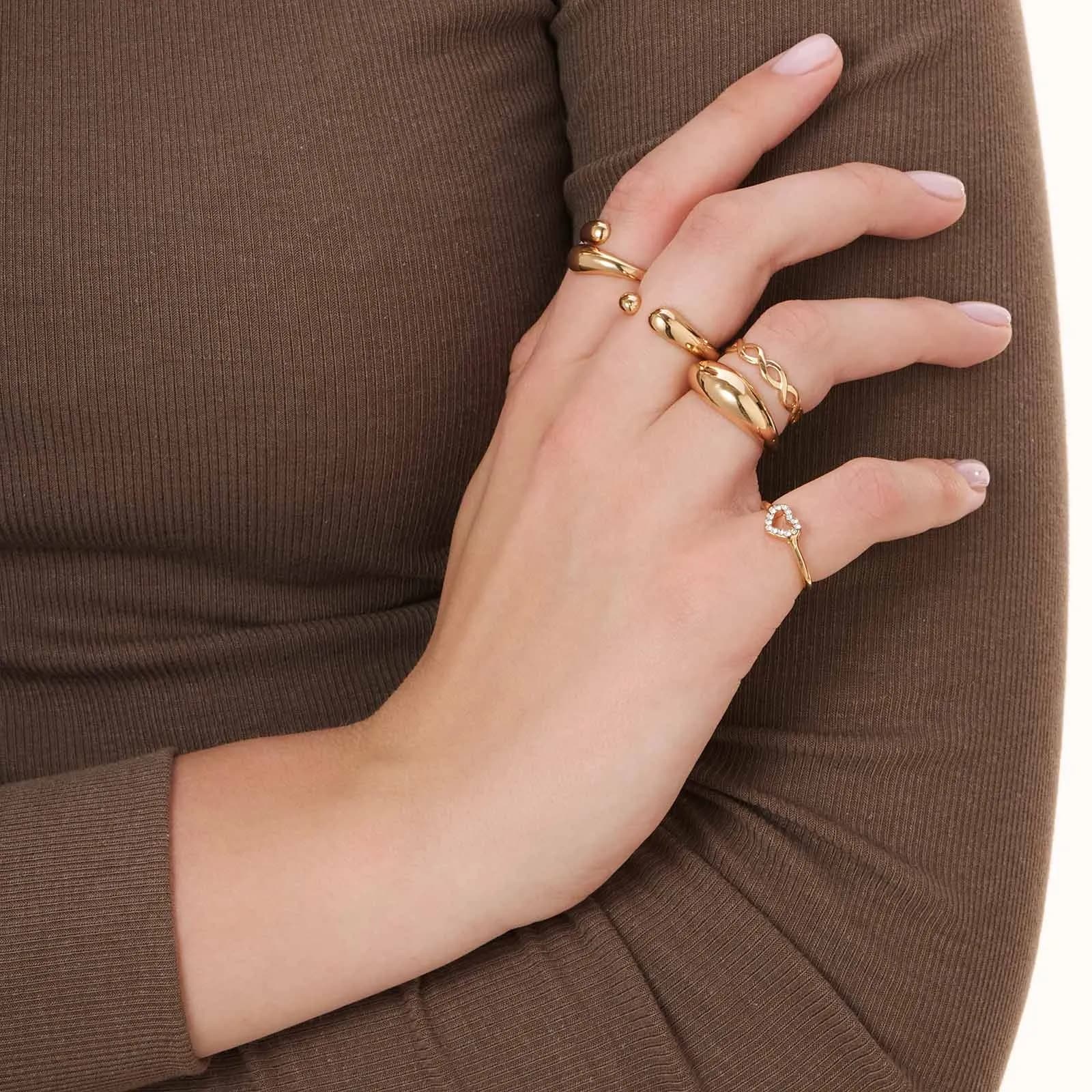 5-pack guldfärgade ringar 2