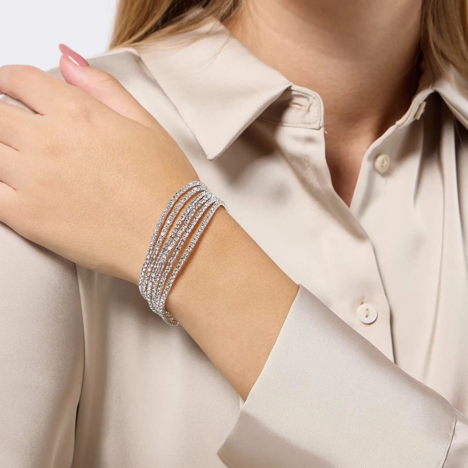 Silverfärgat armband dam - strass, 6 rader 2