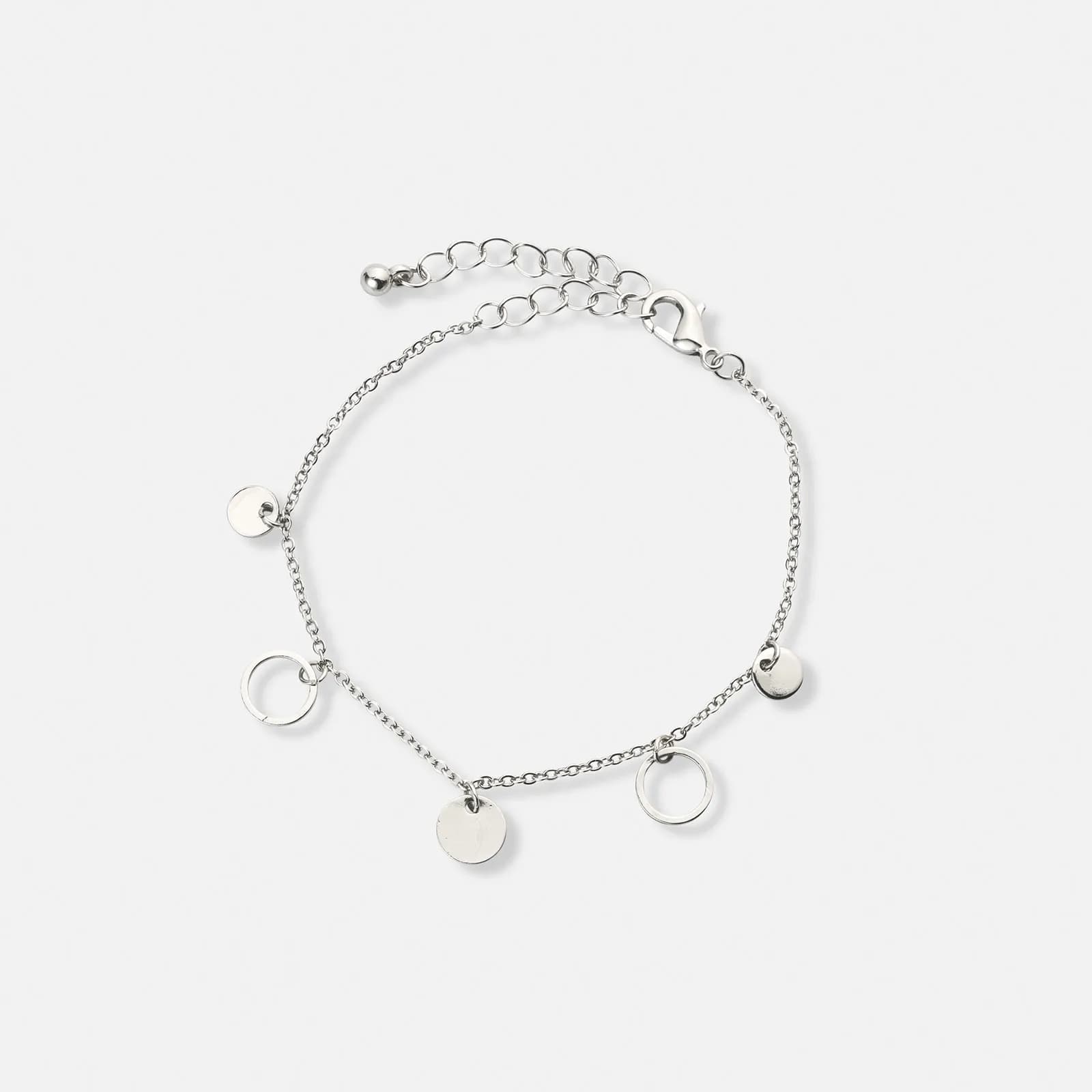 Silverfärgat armband, ringar och brickor - 17+5 cm