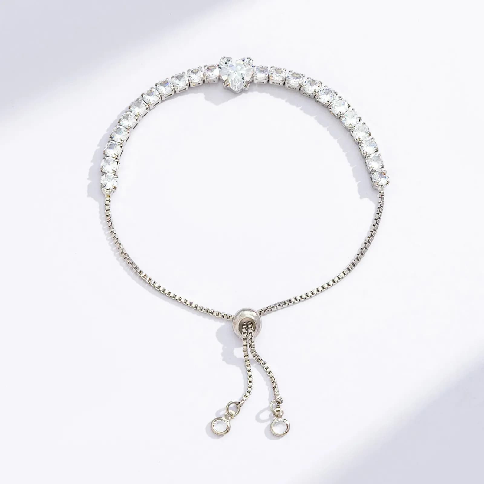 Silverfärgat armband, tennisarmband vitt hjärta - Justerbar 2