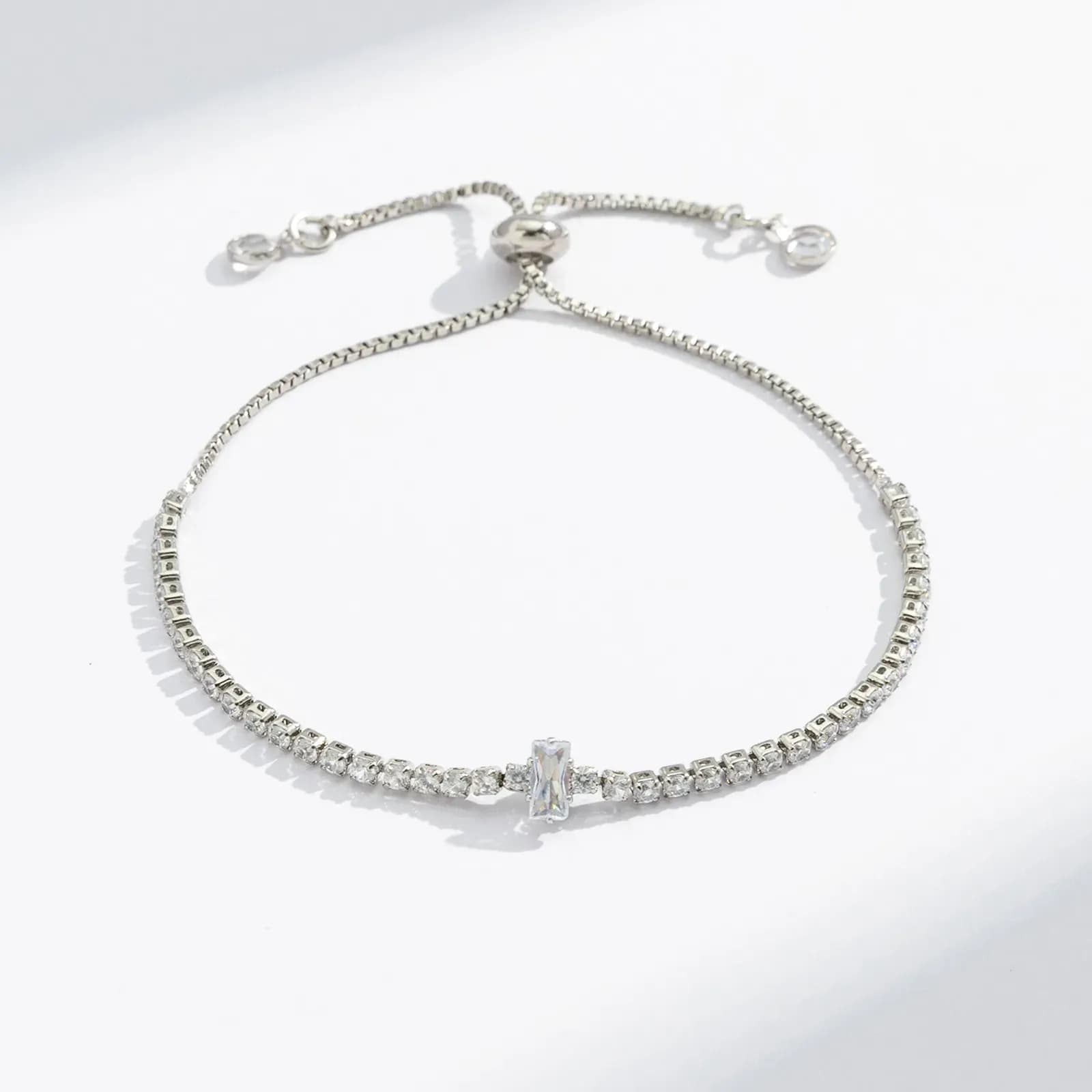 Silverfärgat tennisarmband, rektangulär sten - Justerbar 2