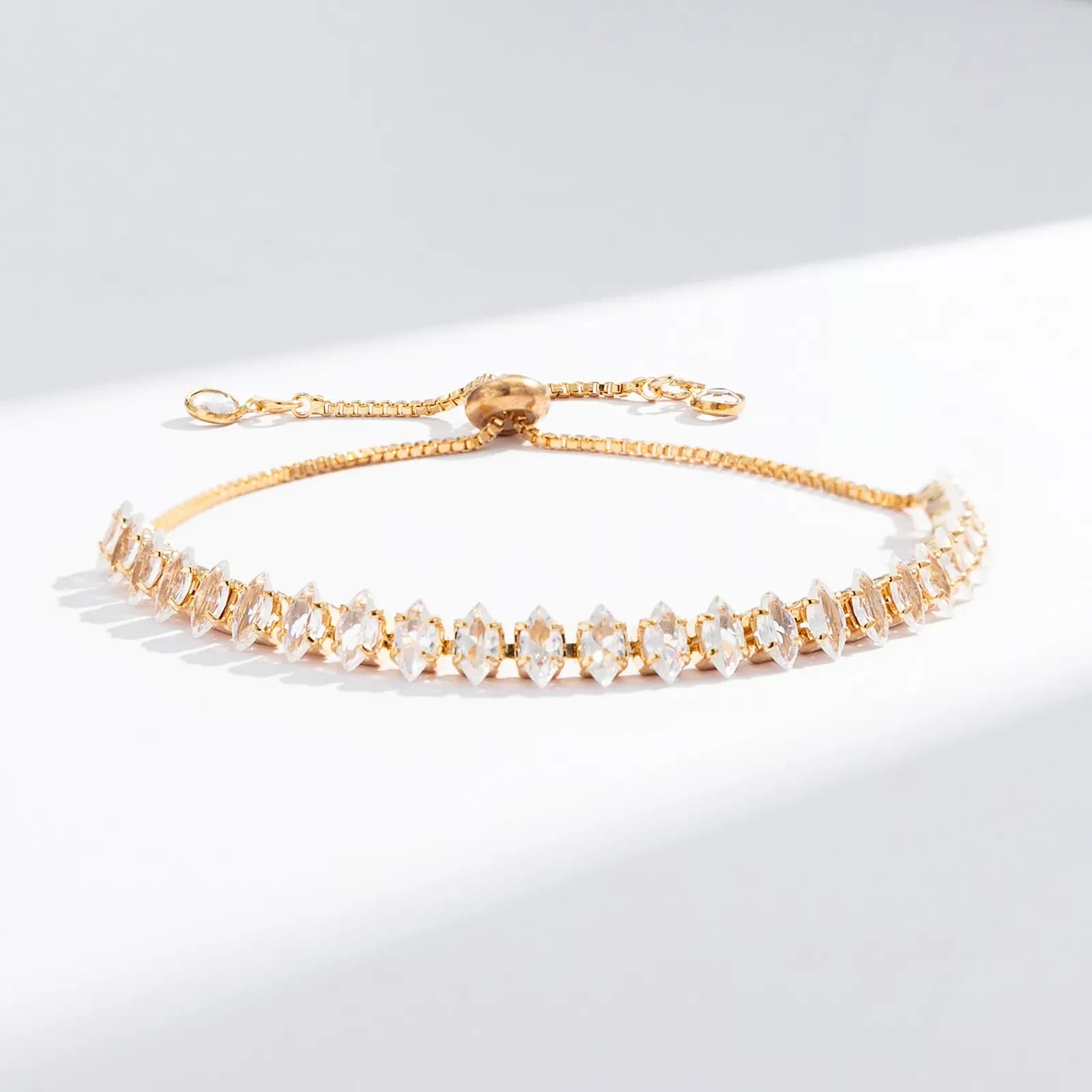 Guldfärgat tennisarmband, ovala glasstenar - Justerbar 2