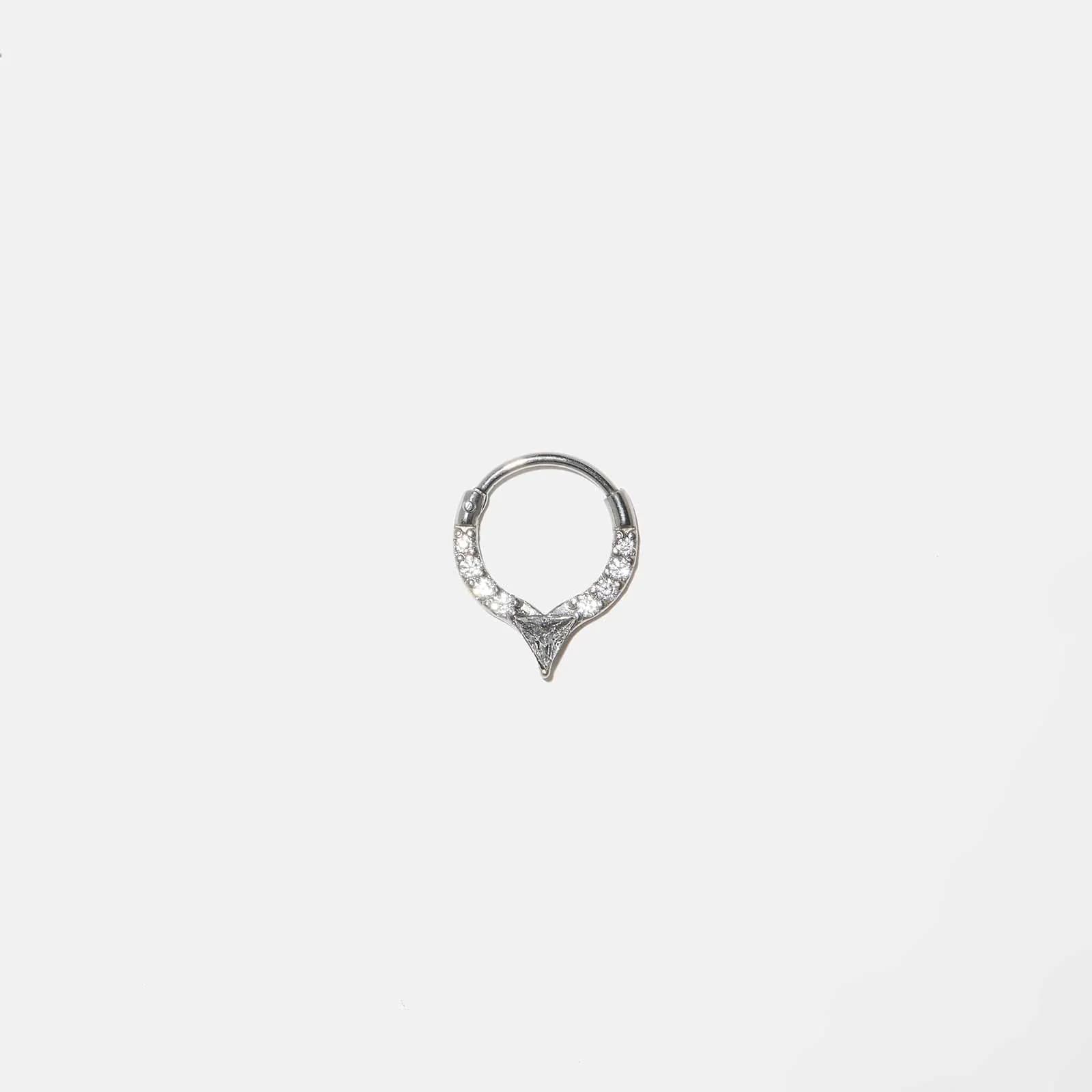 Ear Piercing i stål - hoop med tagg