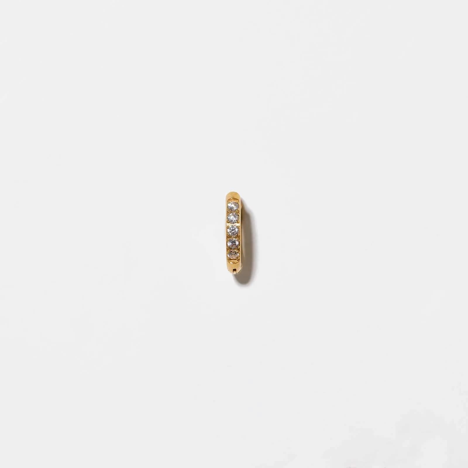 Guldfärgad Ear Piercing - Hoop med stenar, 6mm