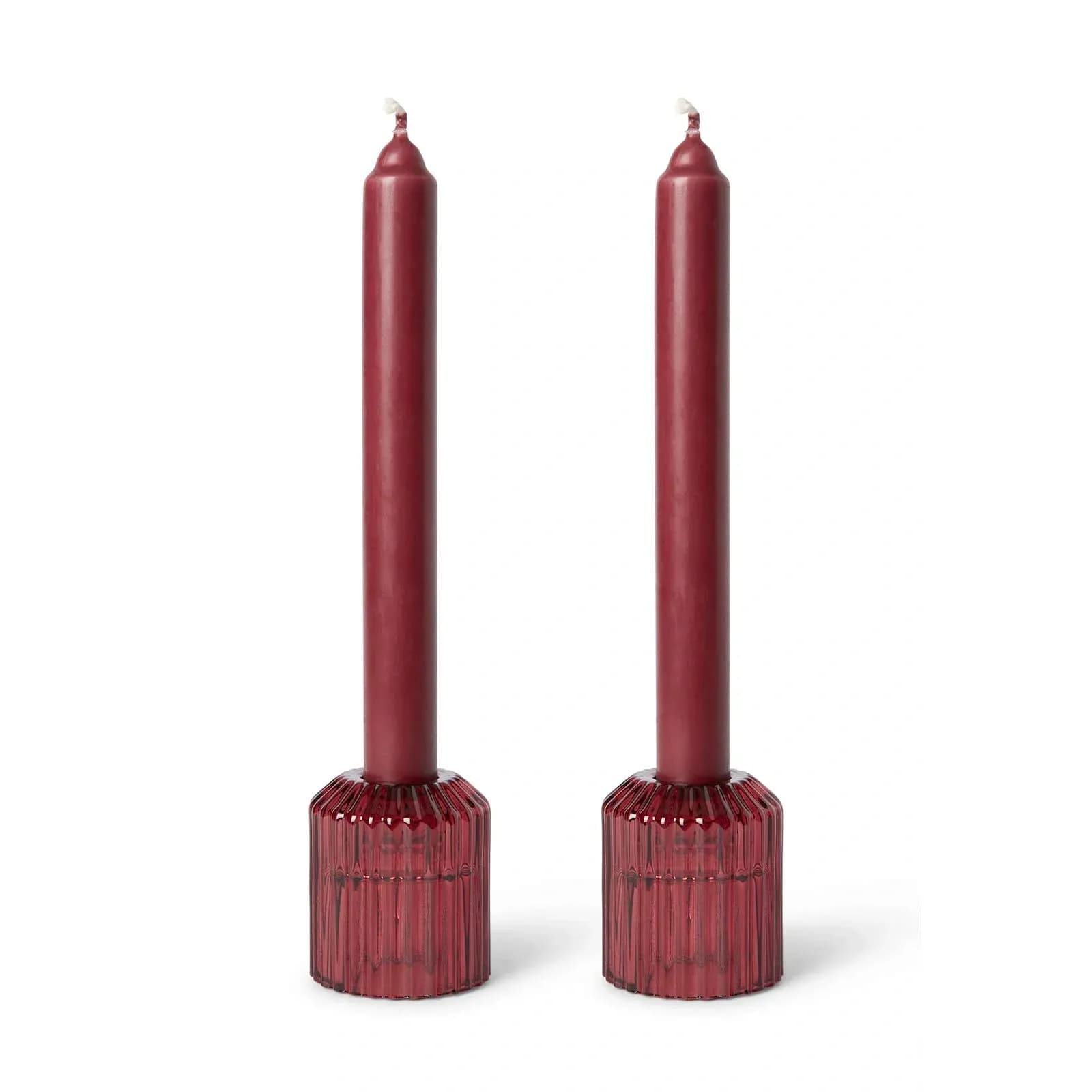 Presentset 2-pack mörkröda ljus och ljusstakar