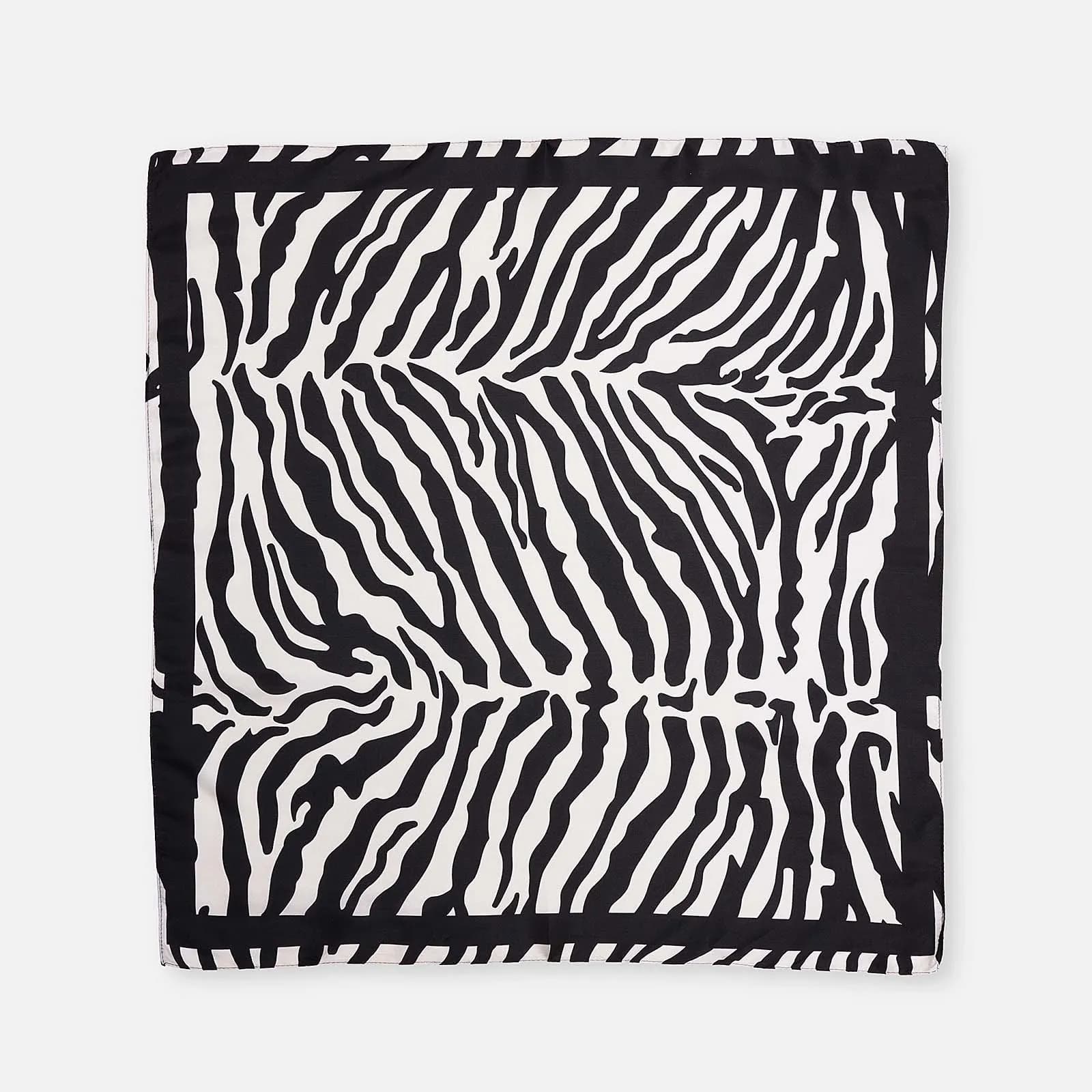 Svart och vit zebramönstrad scarf