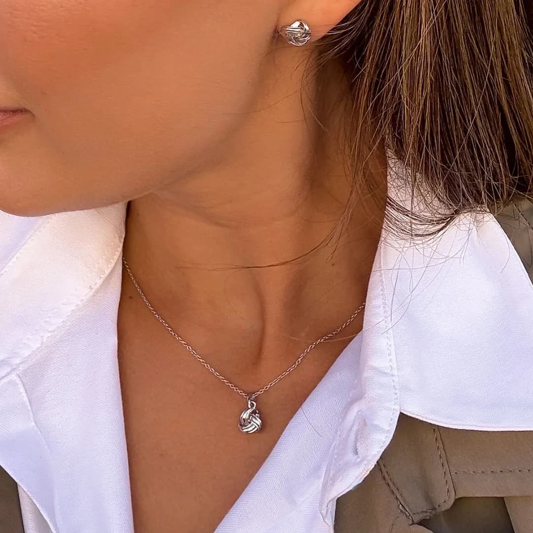Set i äkta silver halsband & örhängen, evighetsknutar 6