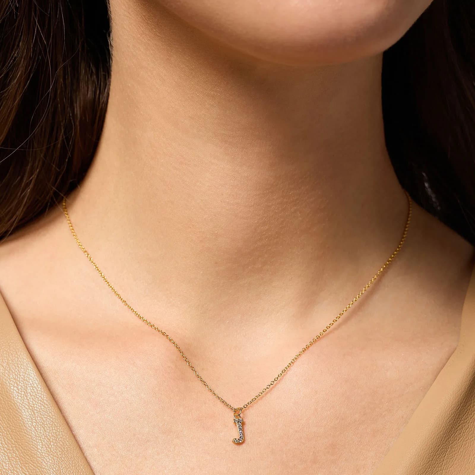 Guldpläterat halsband bokstav J - 42+3 cm 2