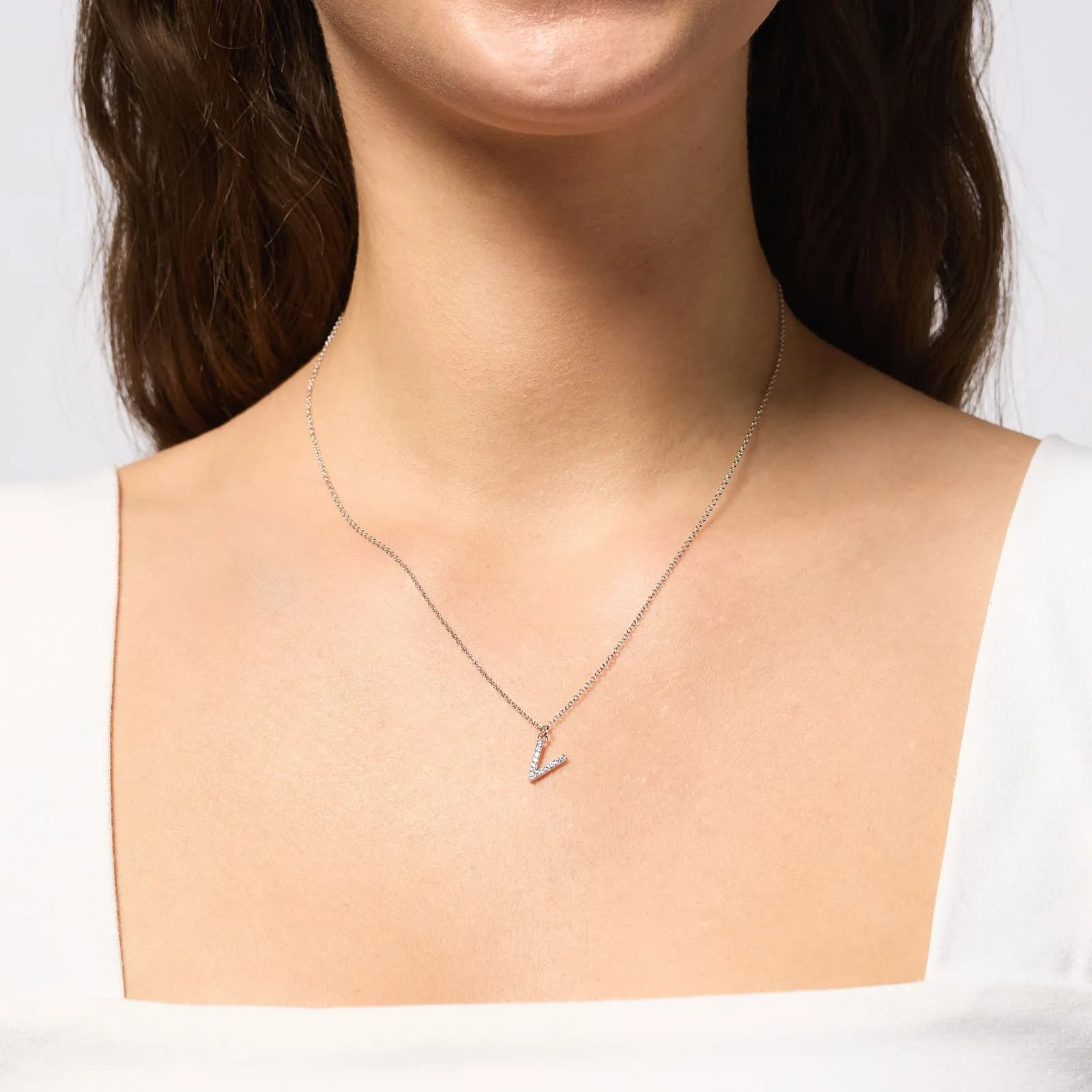 Halsband äkta silver, bokstav V - 42+3 cm 4