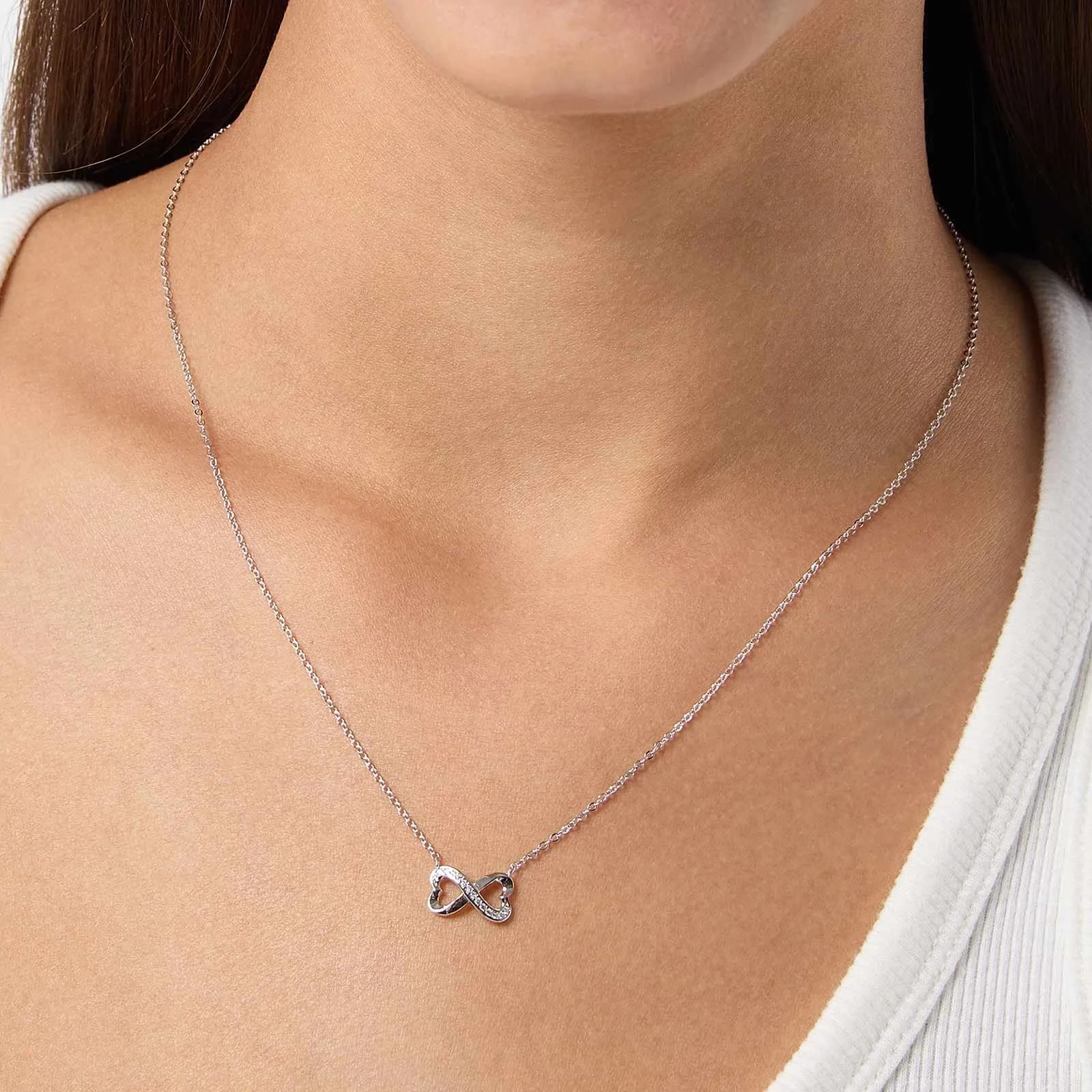 Halsband i äkta silver - infinitysybol/hjärtan, 42+3cm 2