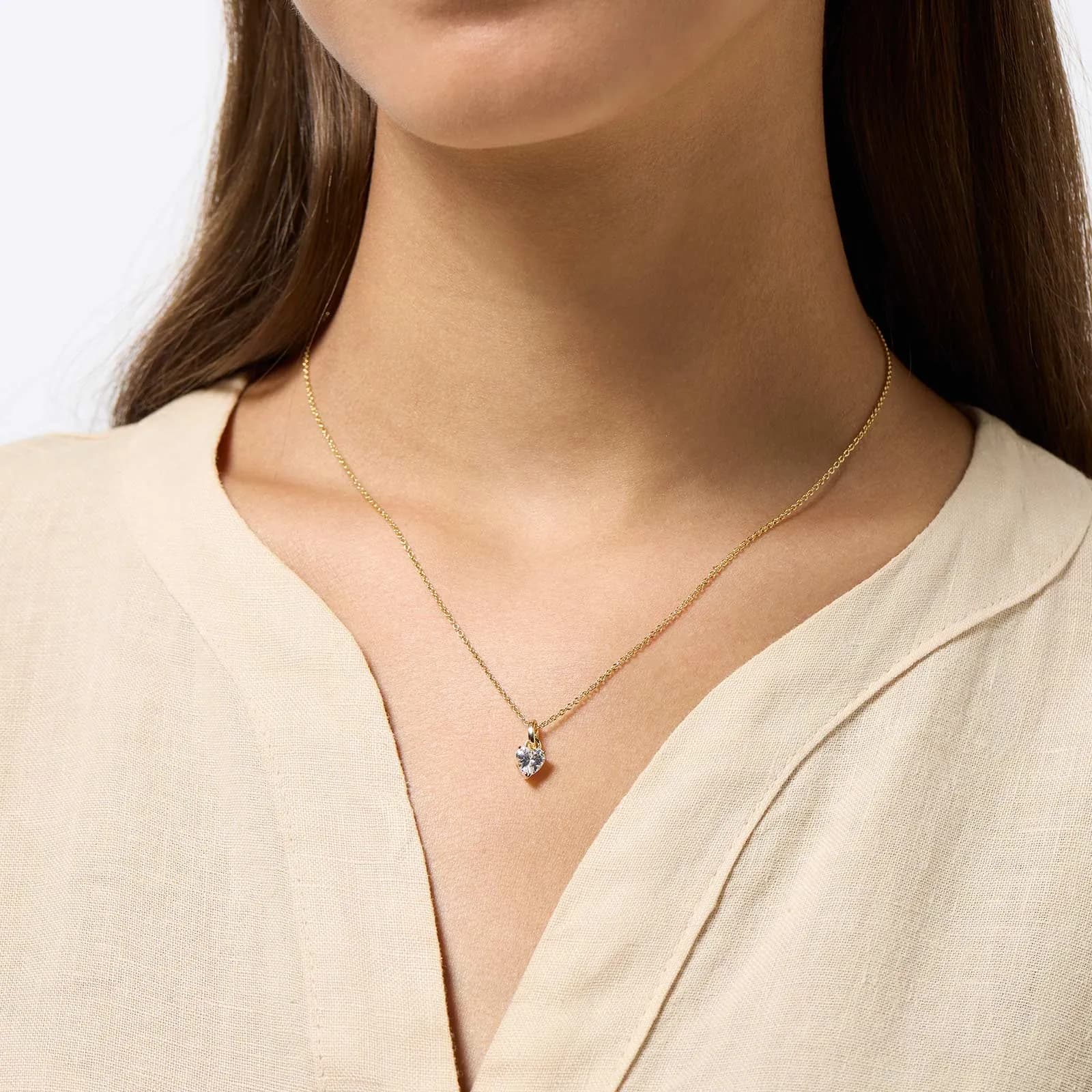 Halsband i guldpläterat silver - hänge hjärta 3