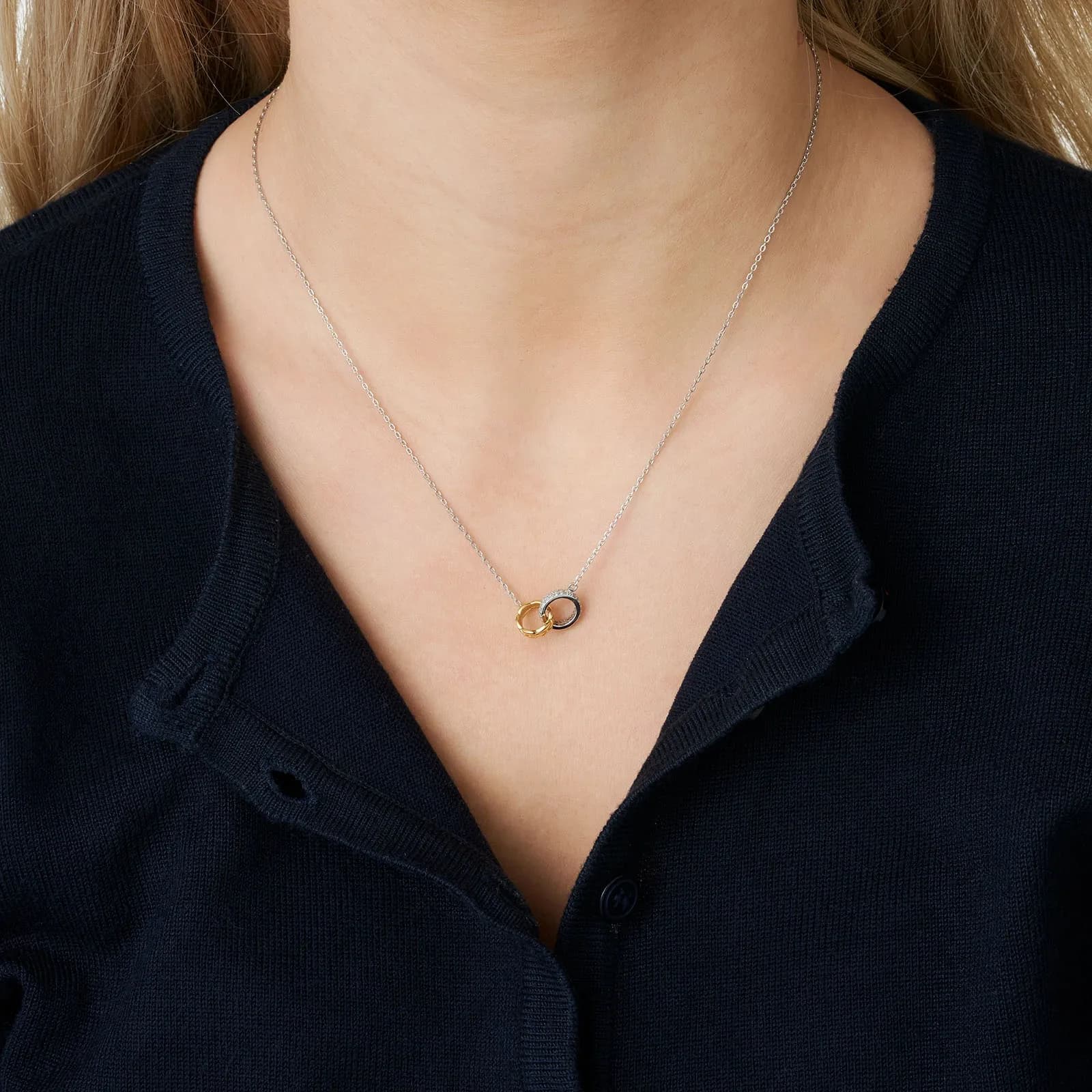 Halsband i silver - bicolorhänge ringar 2