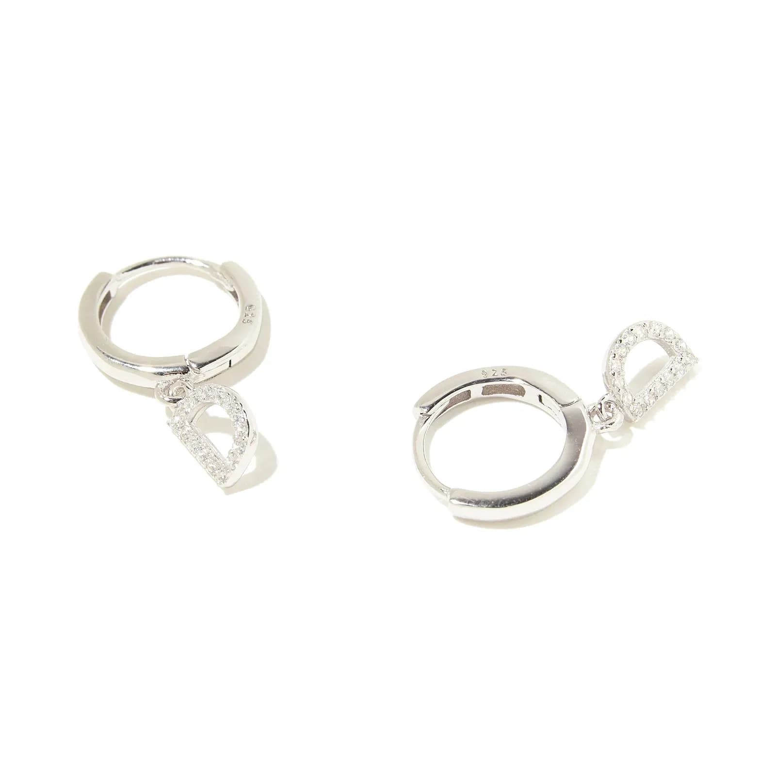 Örhängen äkta silver - hoops, bokstav D 4