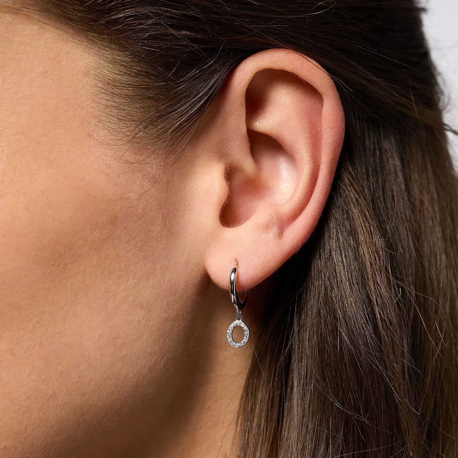 Örhängen äkta silver - hoops, bokstav O 2