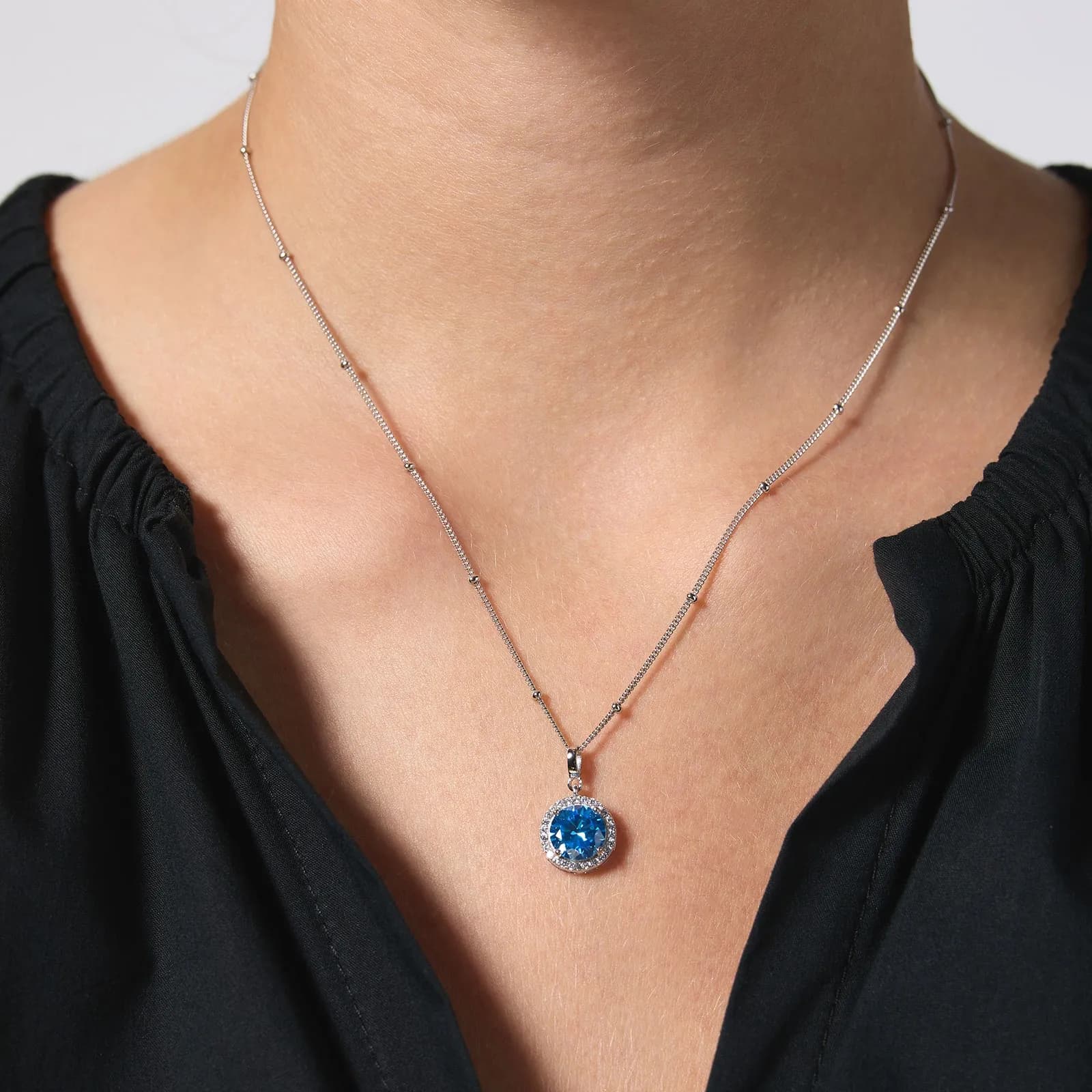 Halsband äkta silver - månadsten Mars, 42+3cm 2