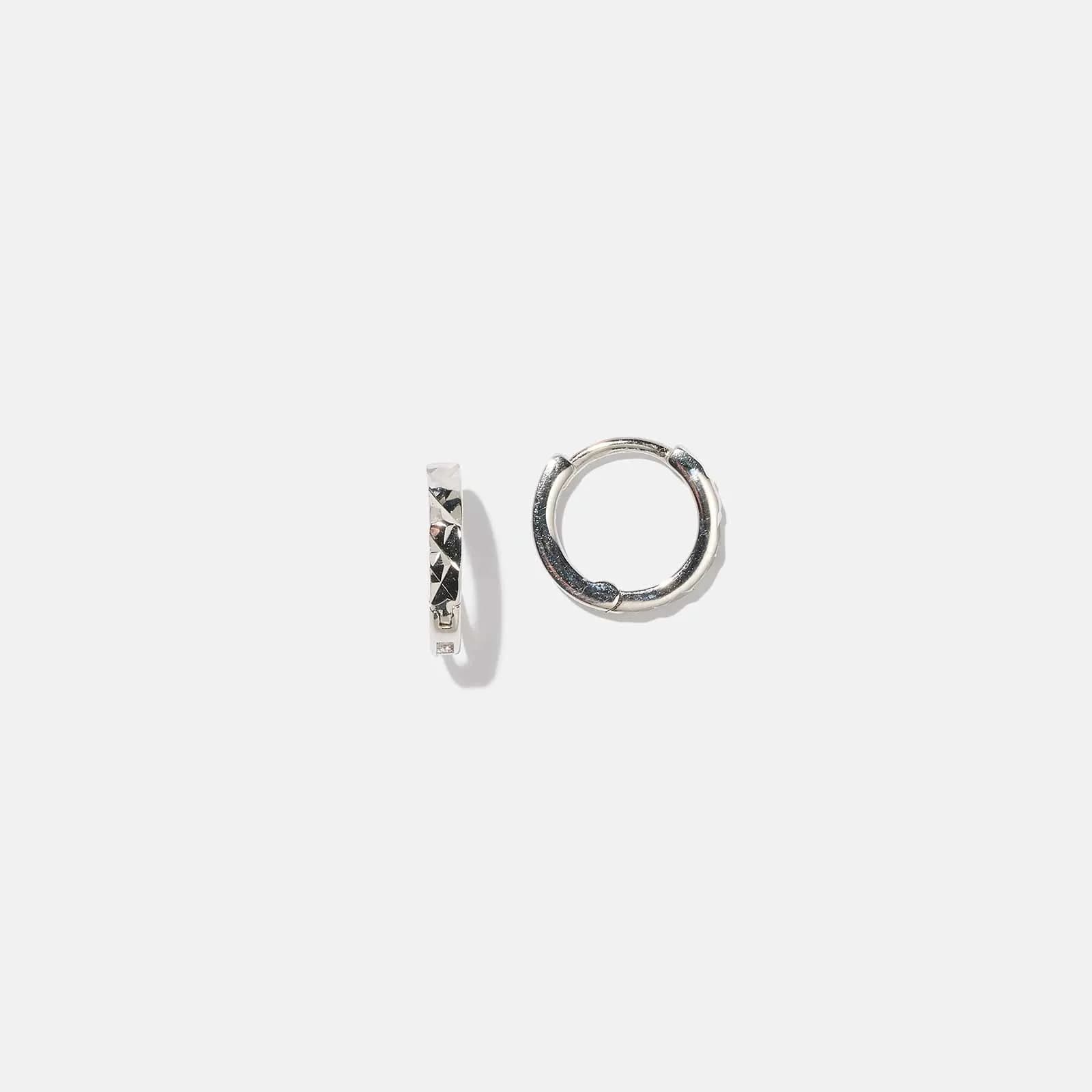 Hoops i äkta silver - mönstrad yta, 10mm