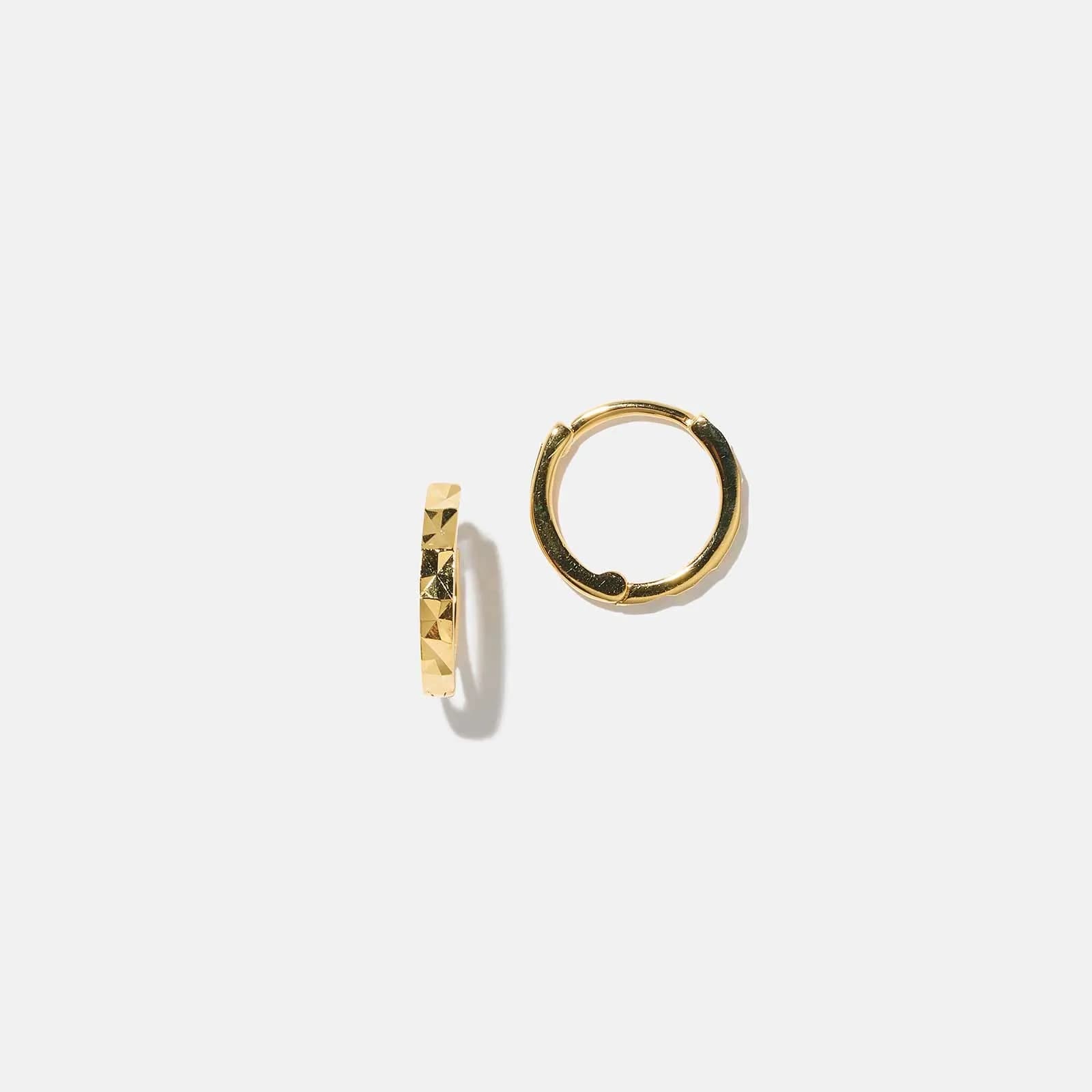 Guldpläterade hoops i äkta silver - mönstrad yta, 12mm