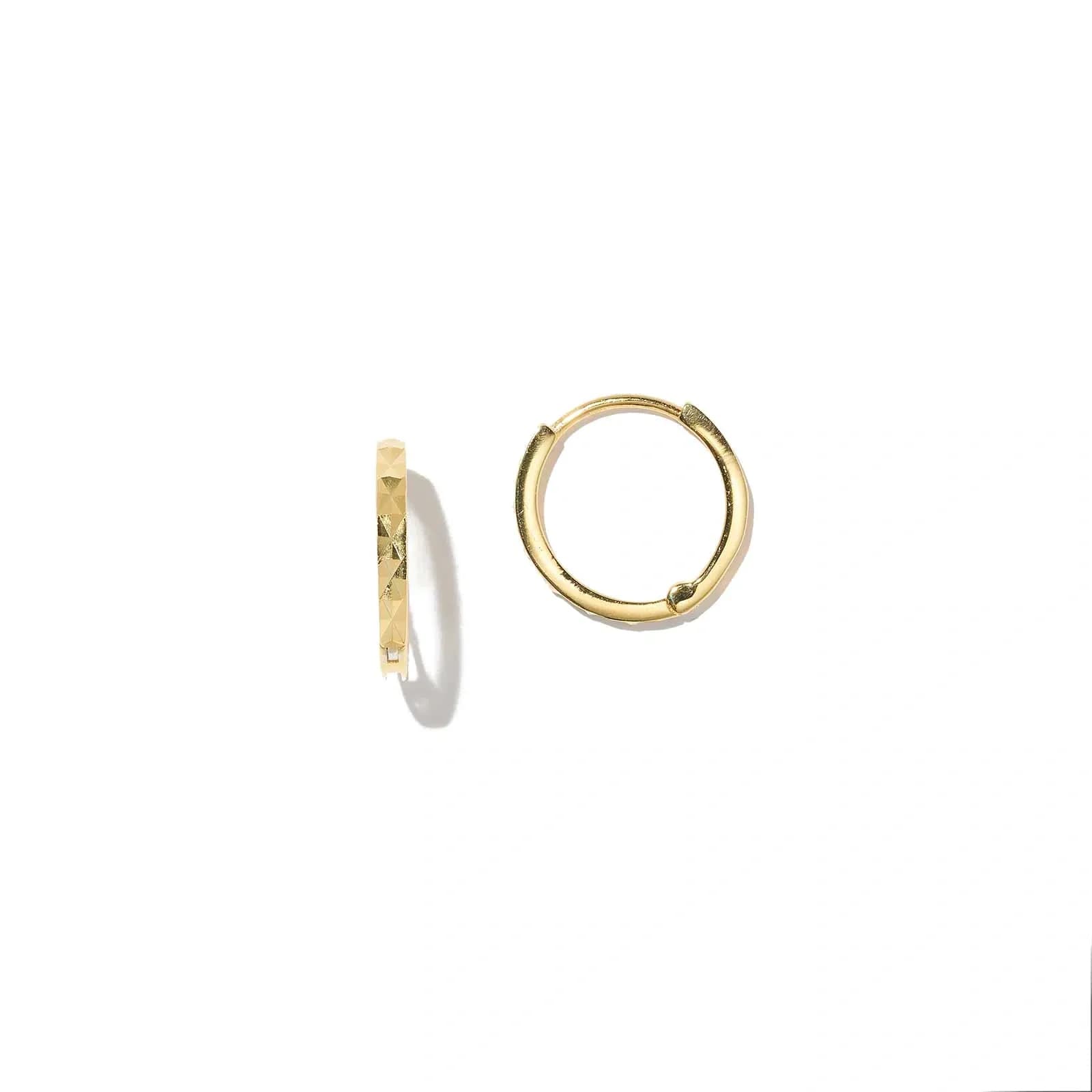 Guldpläterade hoops i äkta silver - mönstrad yta, 14mm