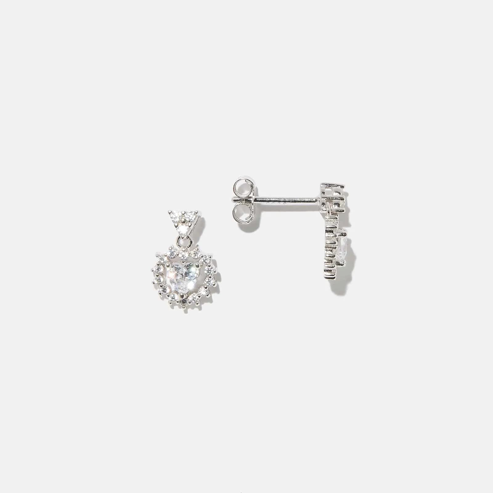 Studs i äkta silver -  vit hjärta med halo