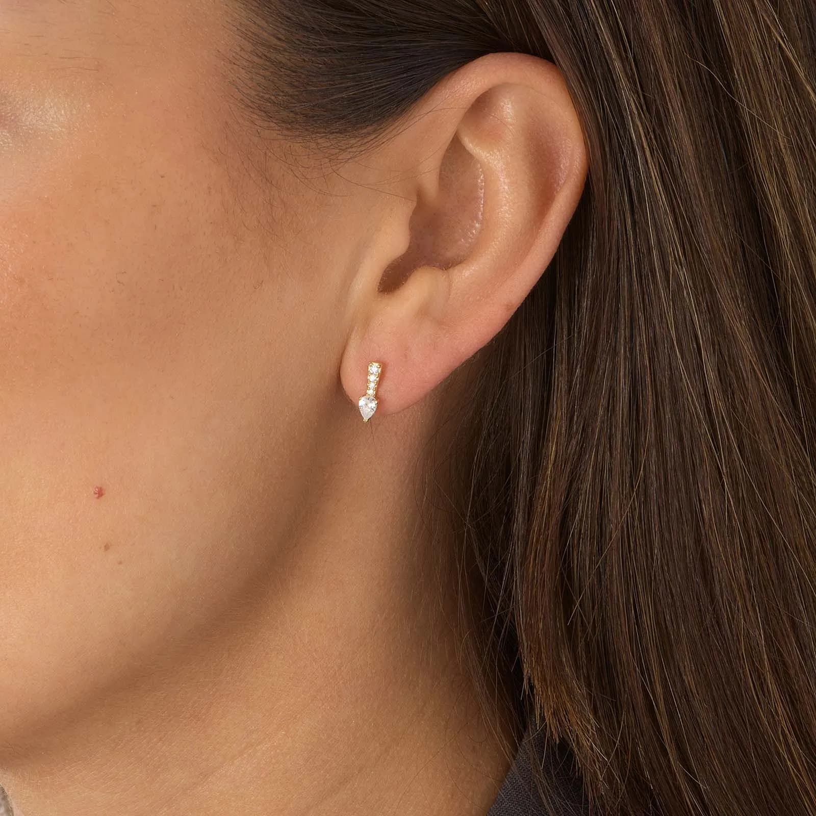 Guldpläterade silverörhängen, studs pil med Kubisk Zirkonia 2
