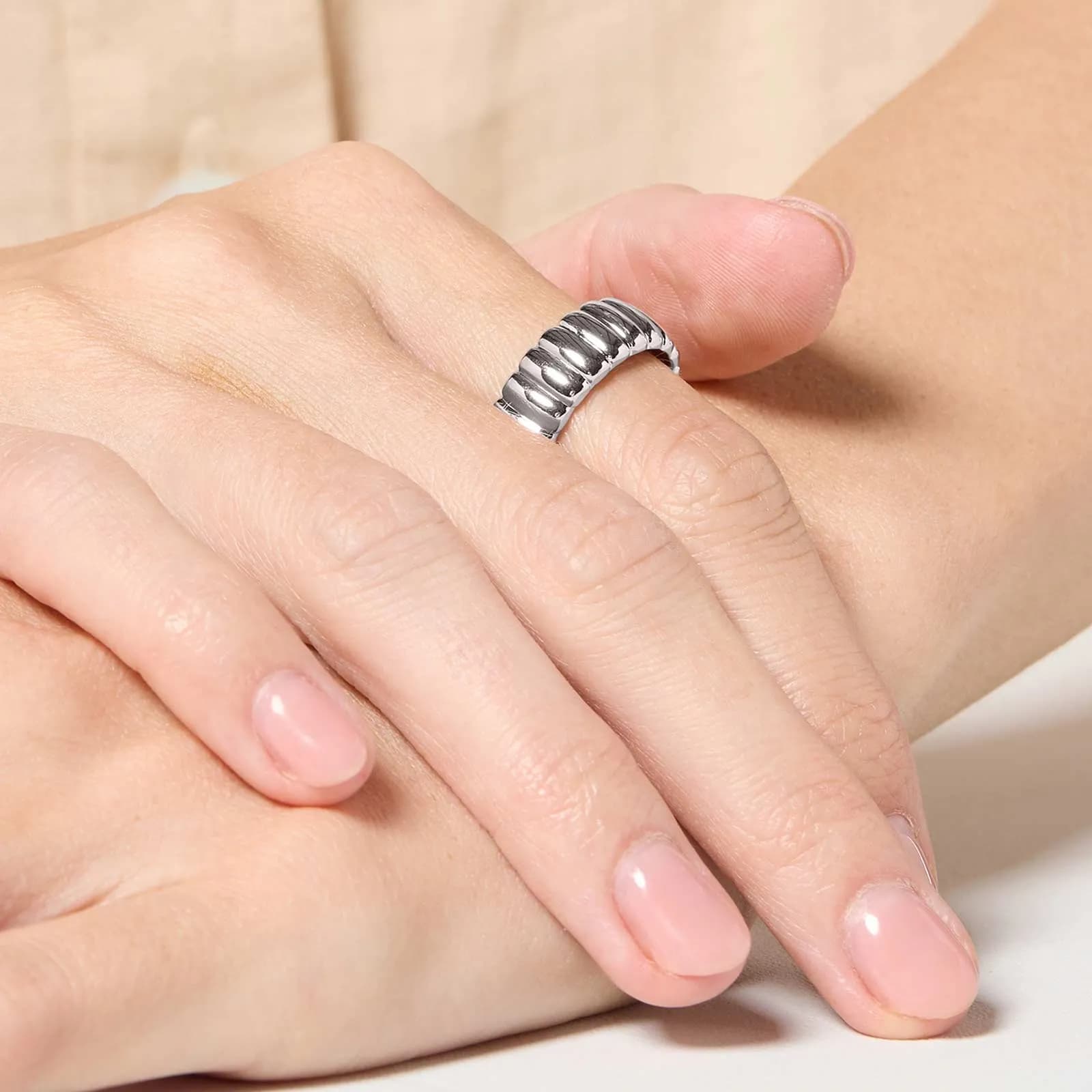 Ring i äkta silver - räfflad 2
