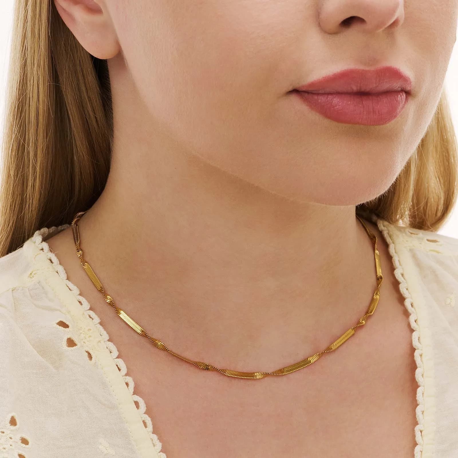 Guldpläterat stålhalsband twist chain - 40+5cm 2