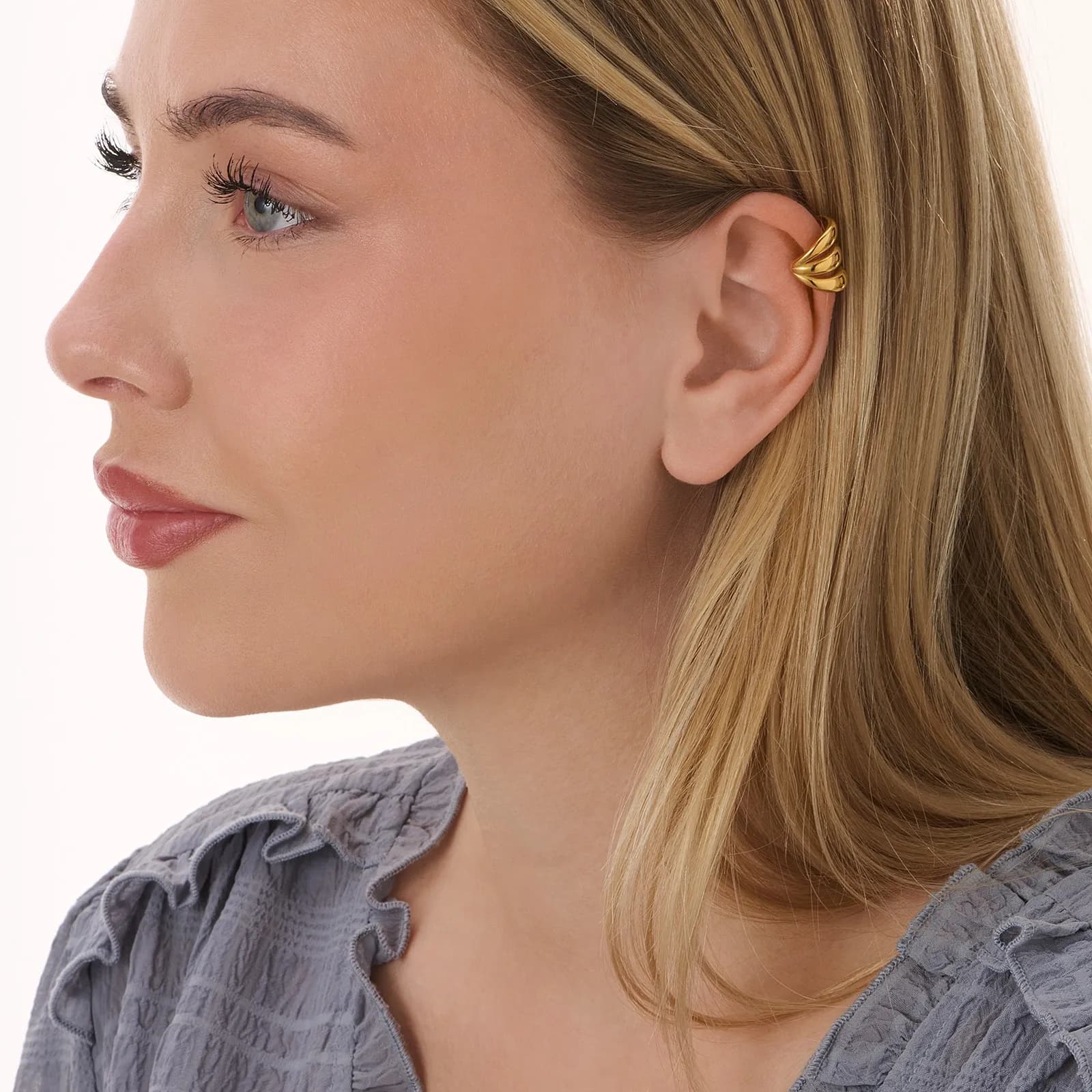 Guldpläterad ear cuff i stål, tre rader - 13  mm bred 2