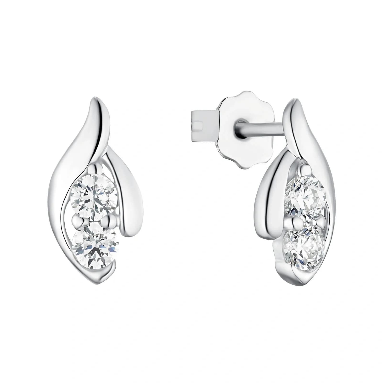 Silverörhängen - lövformade studs, 12 mm