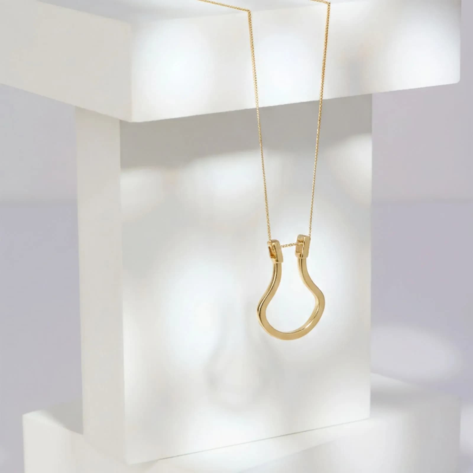Je t´aime 18K guld ringhållare - Porte Bague 3
