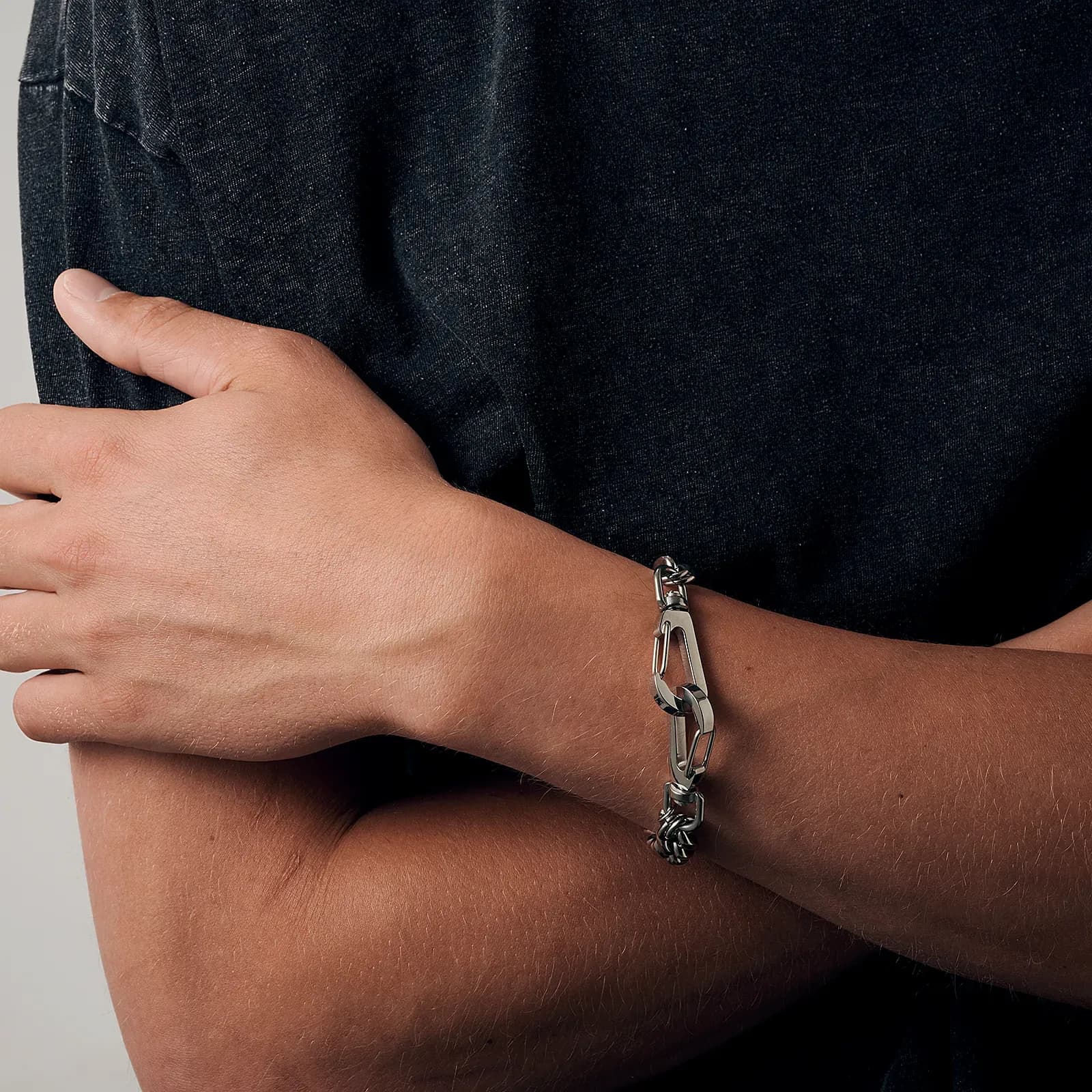 Armband i stål, pansarlänk med karbinhake - 10 mm 4