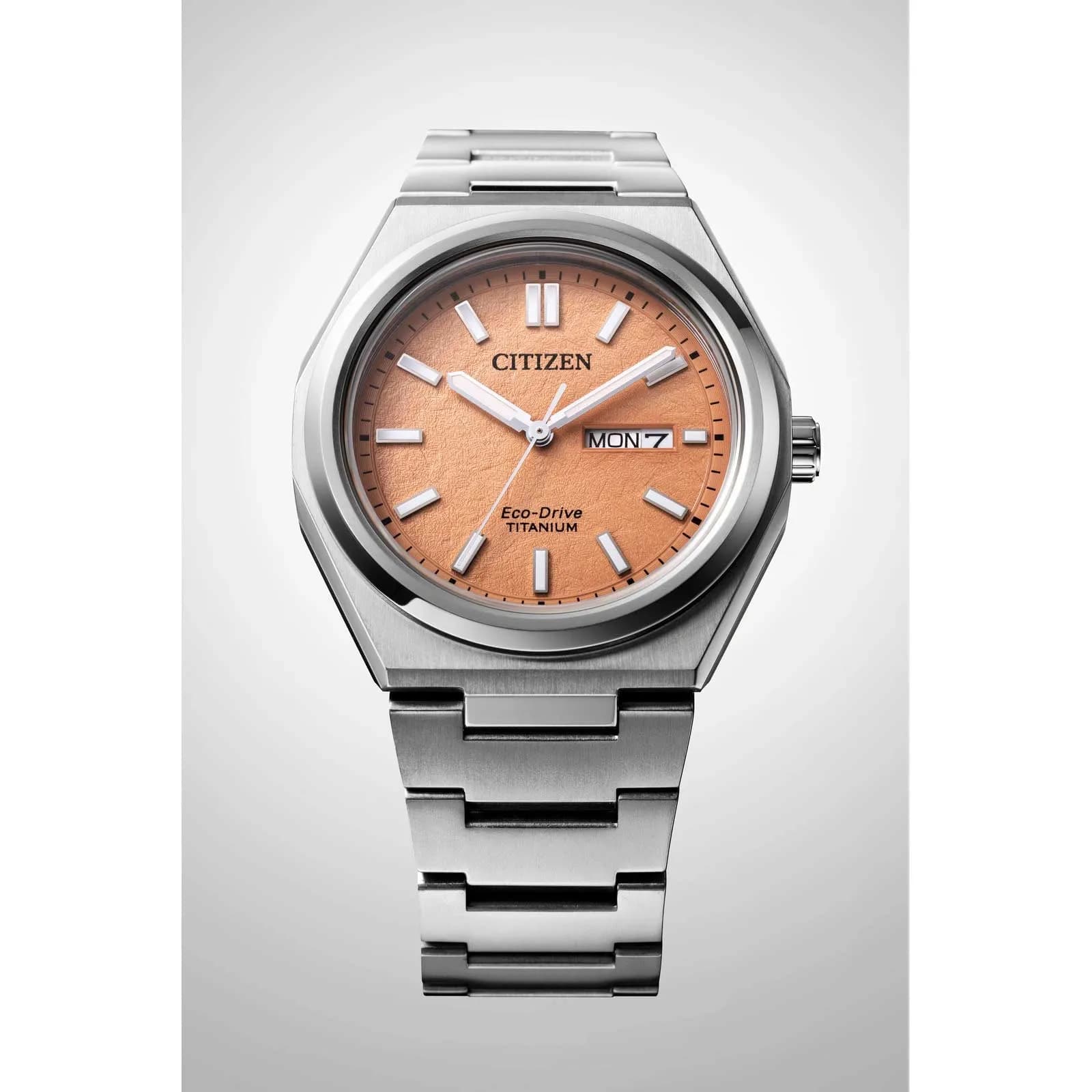 Citizen Super Titanium AW0130-85Z 5