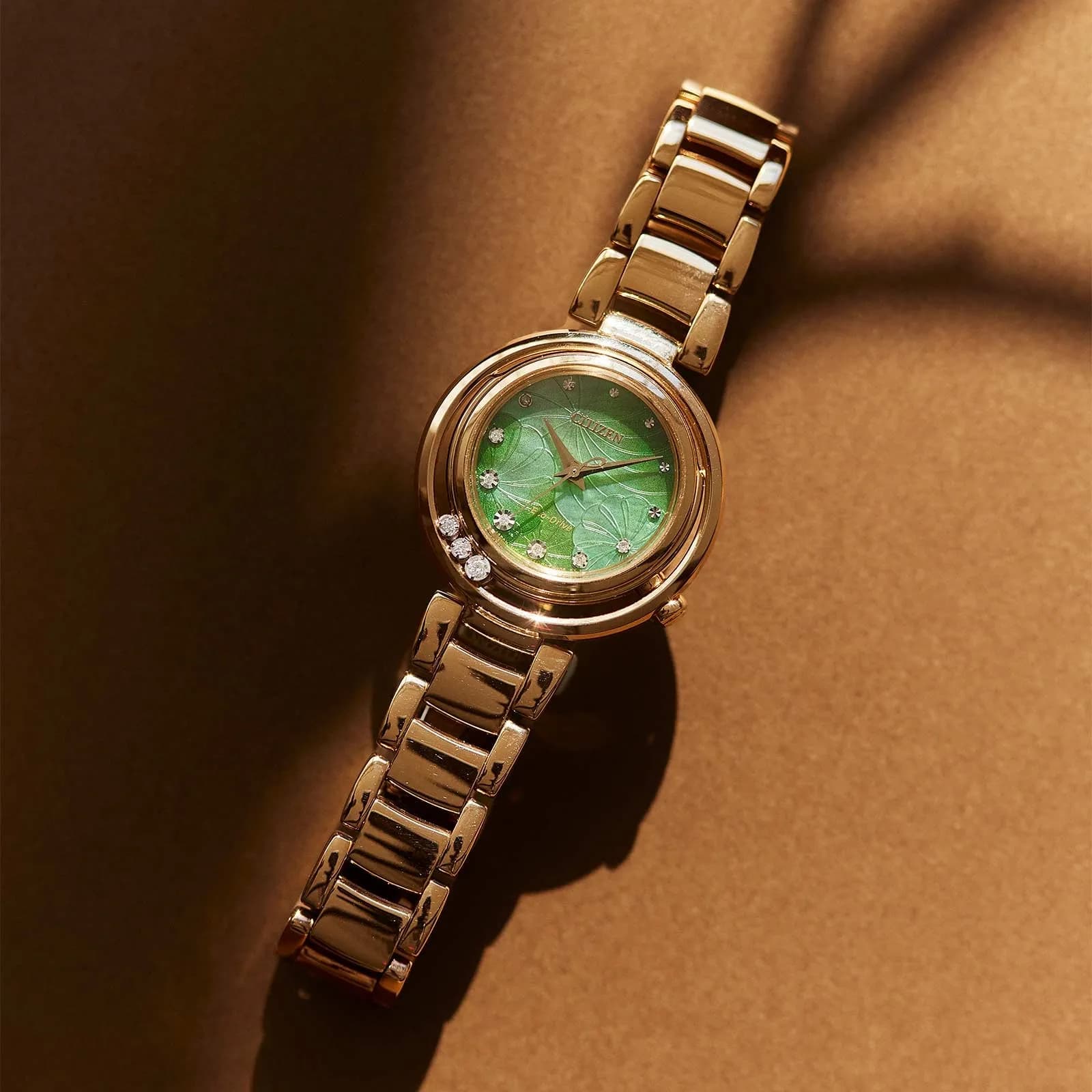 Citizen L Arcly Eco-Drive damklocka guld/grön - EM1113-82Y 4