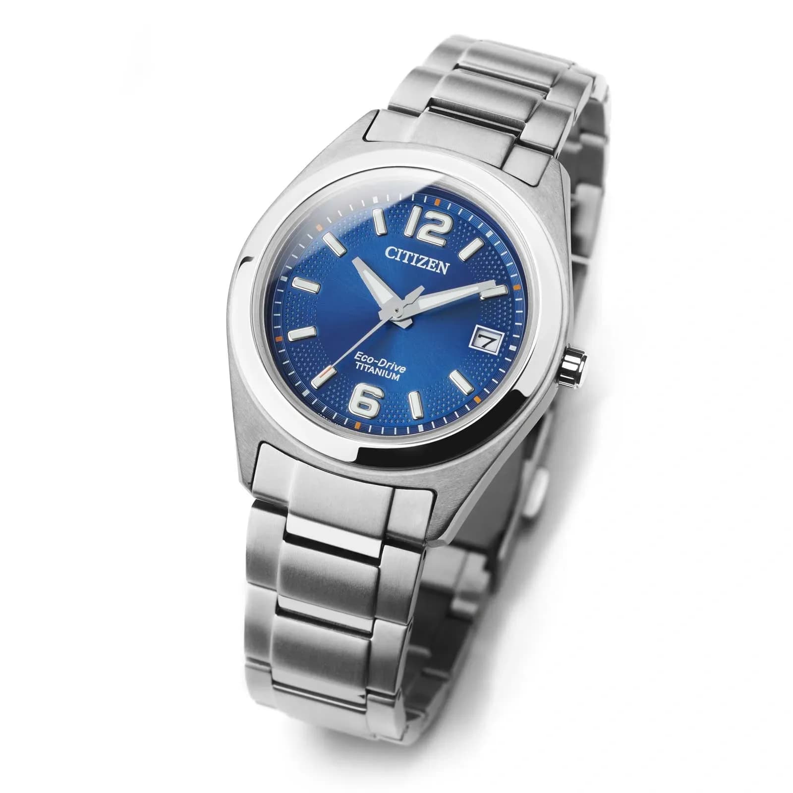 Citizen Super Titanium Eco-Drive FE6151-82L 5