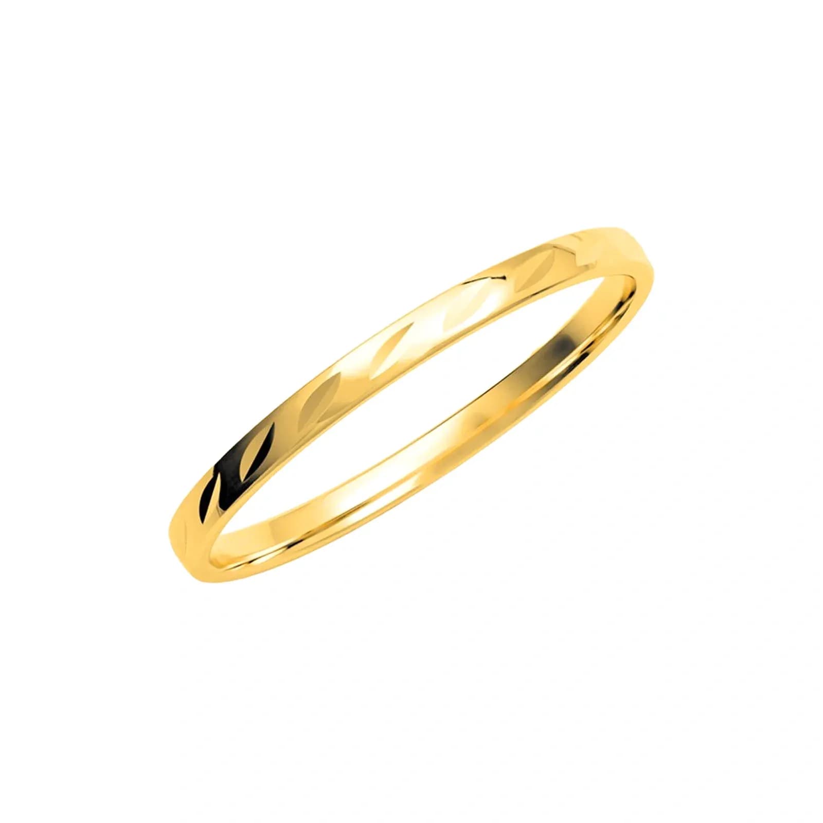 Förlovningsring 9k guld, mönstrad 2/1,1 mm