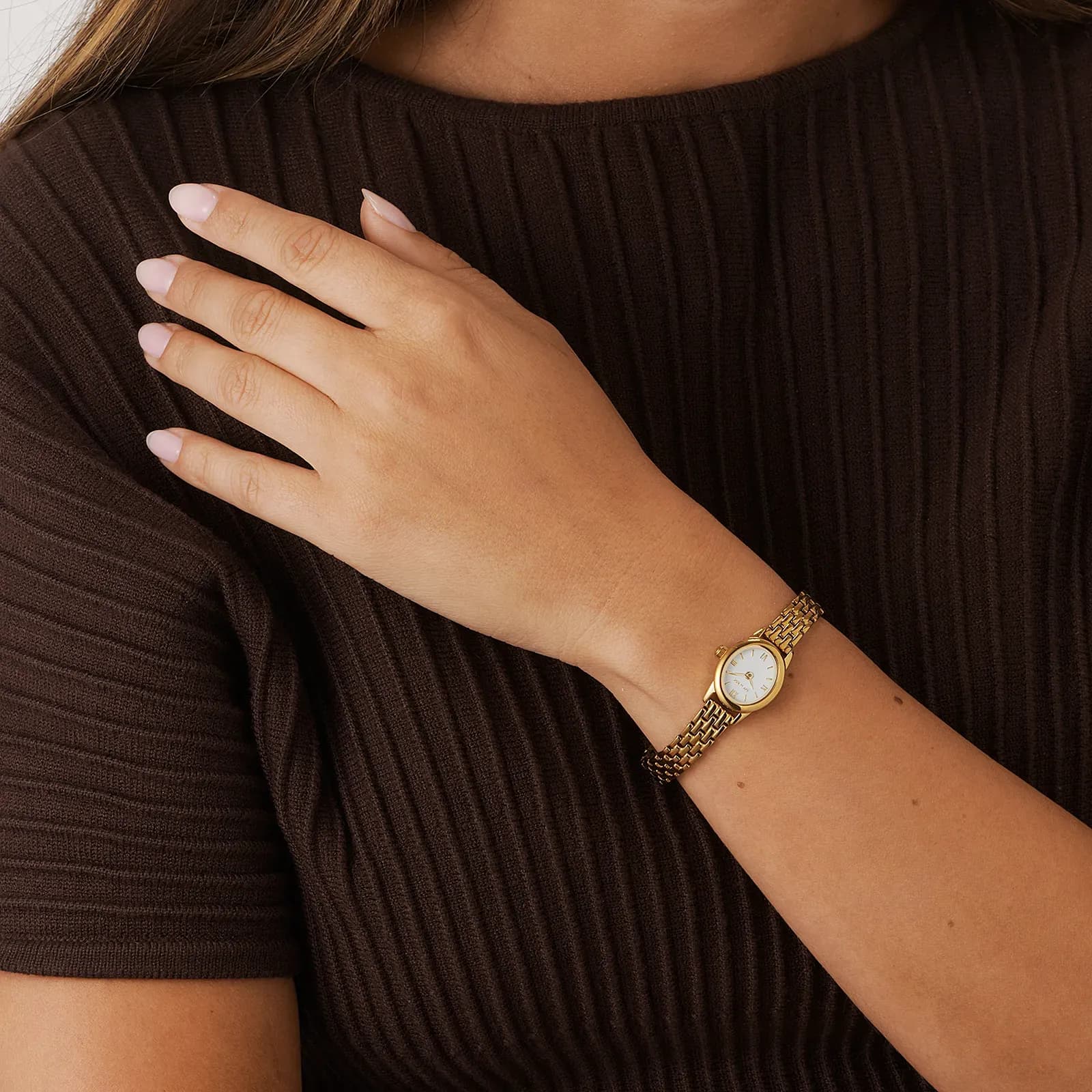 Ivy n Rox damklocka vit/guld, metallband - I25016-132 2