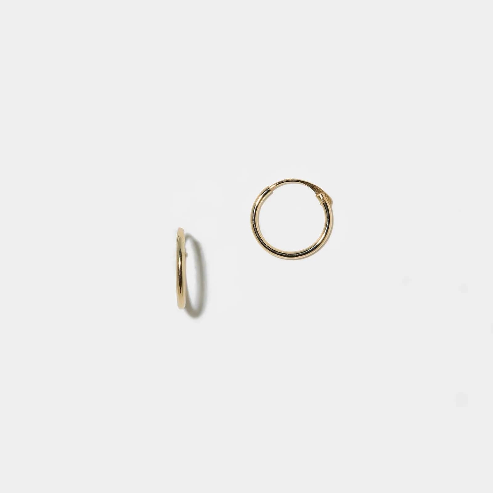 Örhängen 18k guld - hoops, 10x1mm