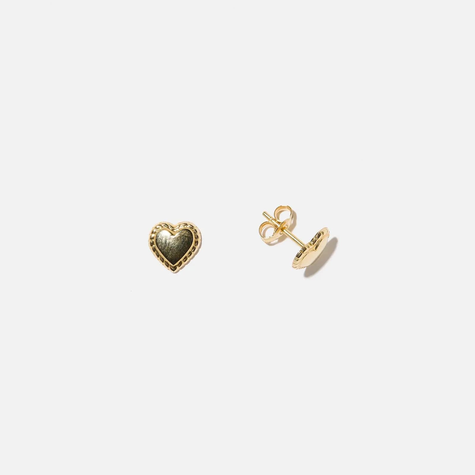 Örhängen 18k guld - hjärta, 6mm 1